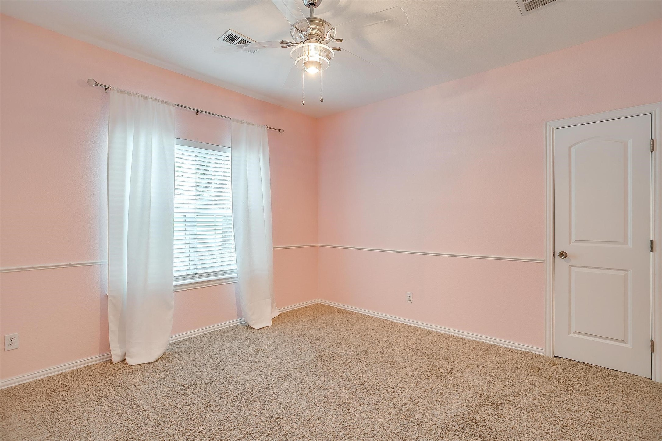 11972 Younger Court Azle TX 76020