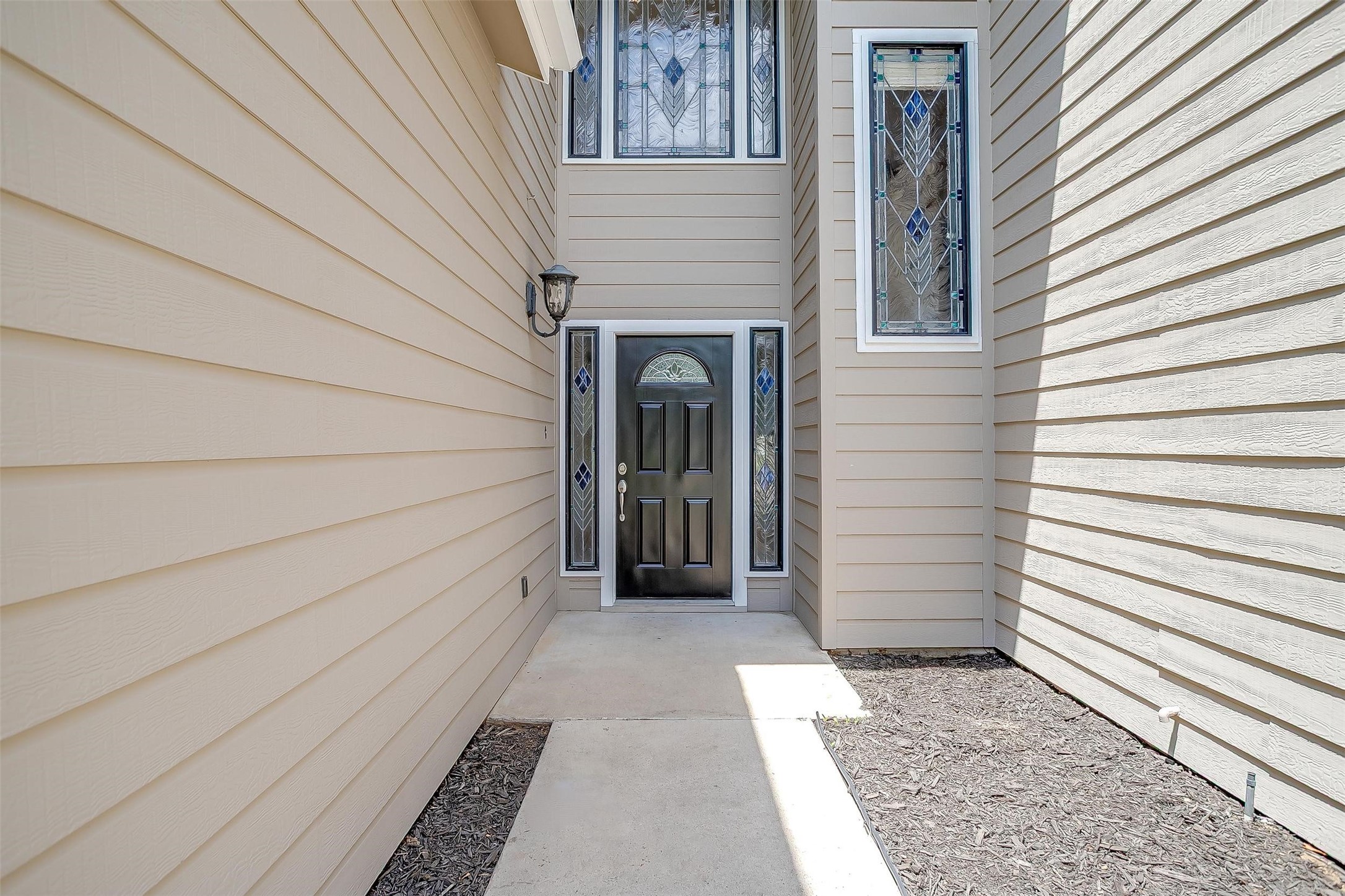 11972 Younger Court Azle TX 76020