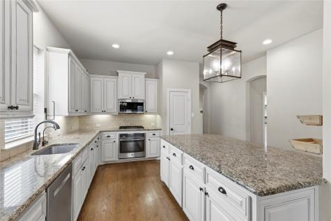 5900 Cranbrook Lane Mckinney TX 75070