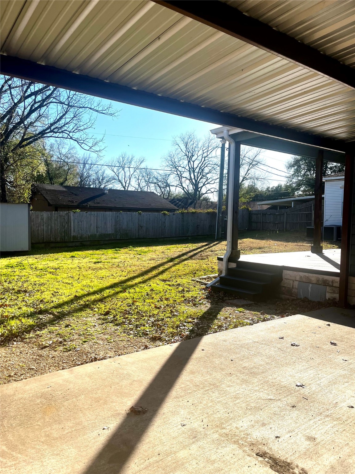 706 E Palestine Mexia TX 76667