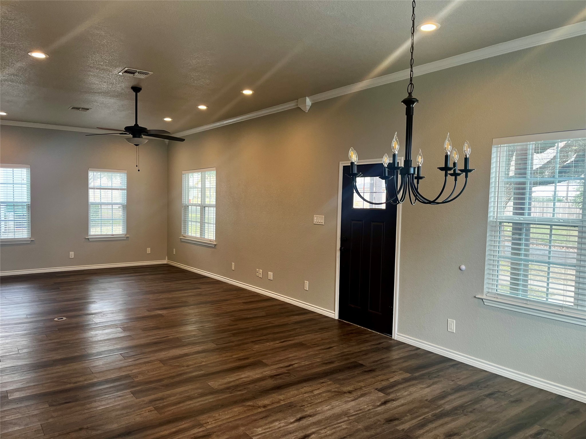 706 E Palestine Mexia TX 76667