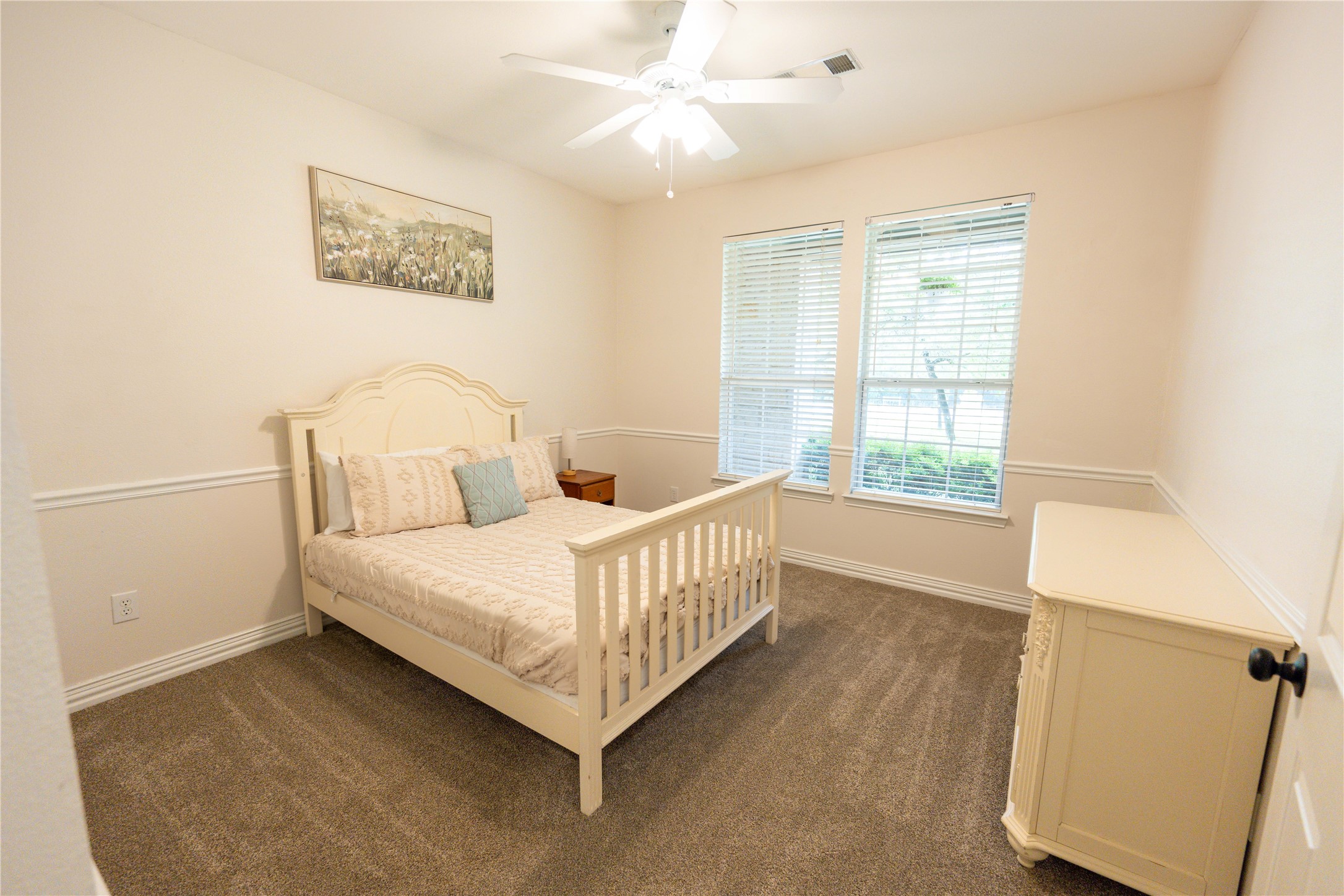 735 Sleepy Hollow Lane Valley View TX 76272
