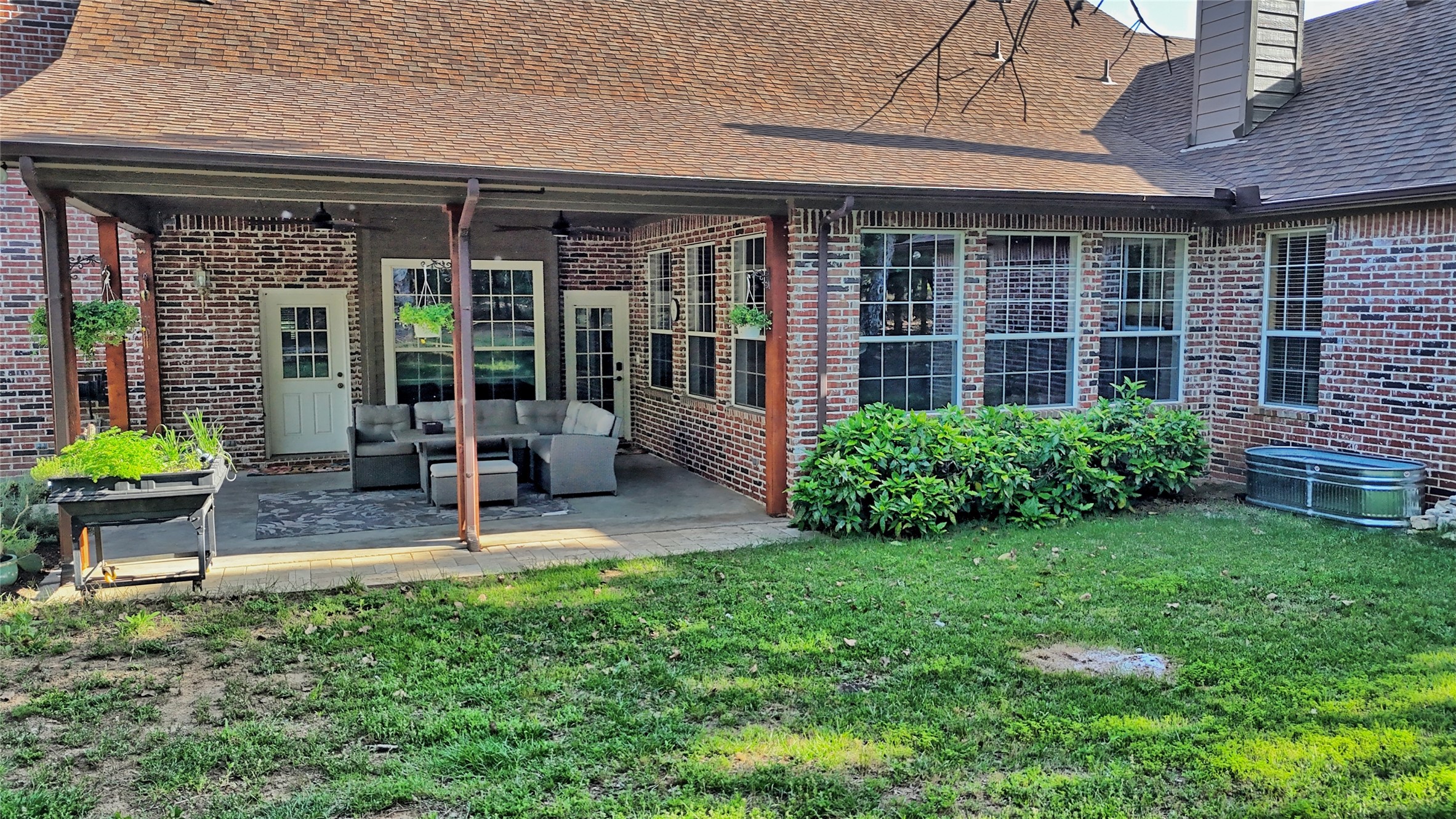 735 Sleepy Hollow Lane Valley View TX 76272