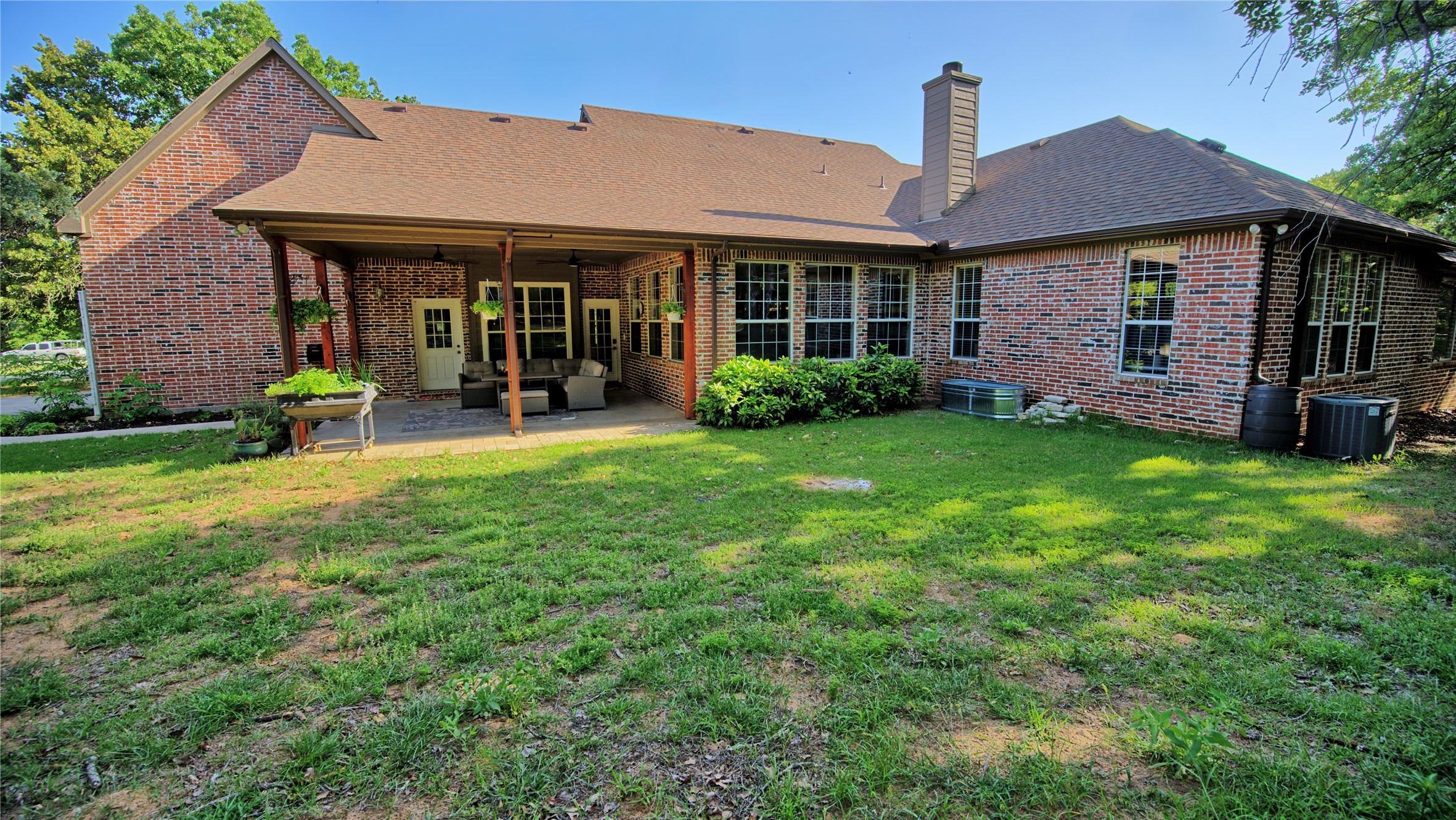 735 Sleepy Hollow Lane Valley View TX 76272