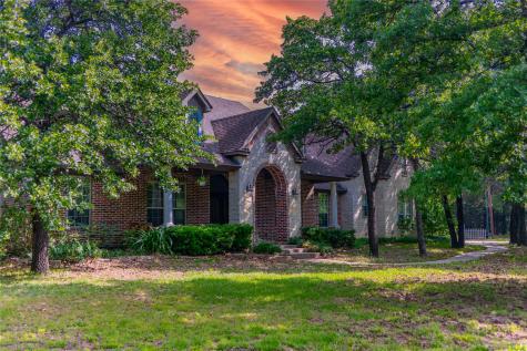 735 Sleepy Hollow Lane Valley View TX 76272