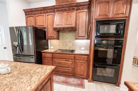 735 Sleepy Hollow Lane Valley View TX 76272
