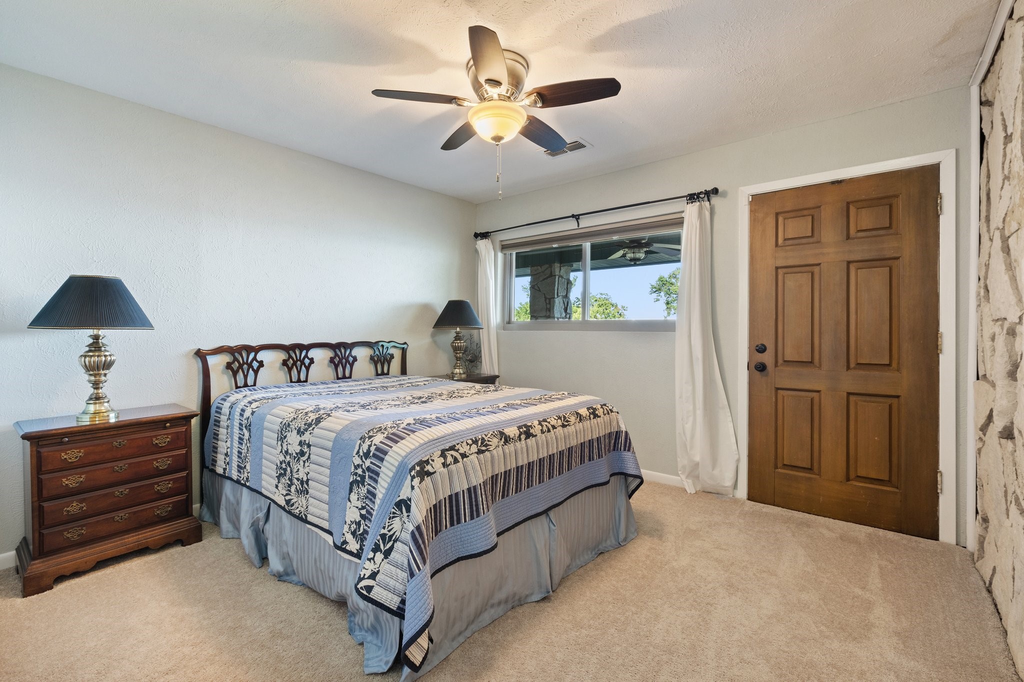 1035 Holiday Circle Seven Points TX 75143