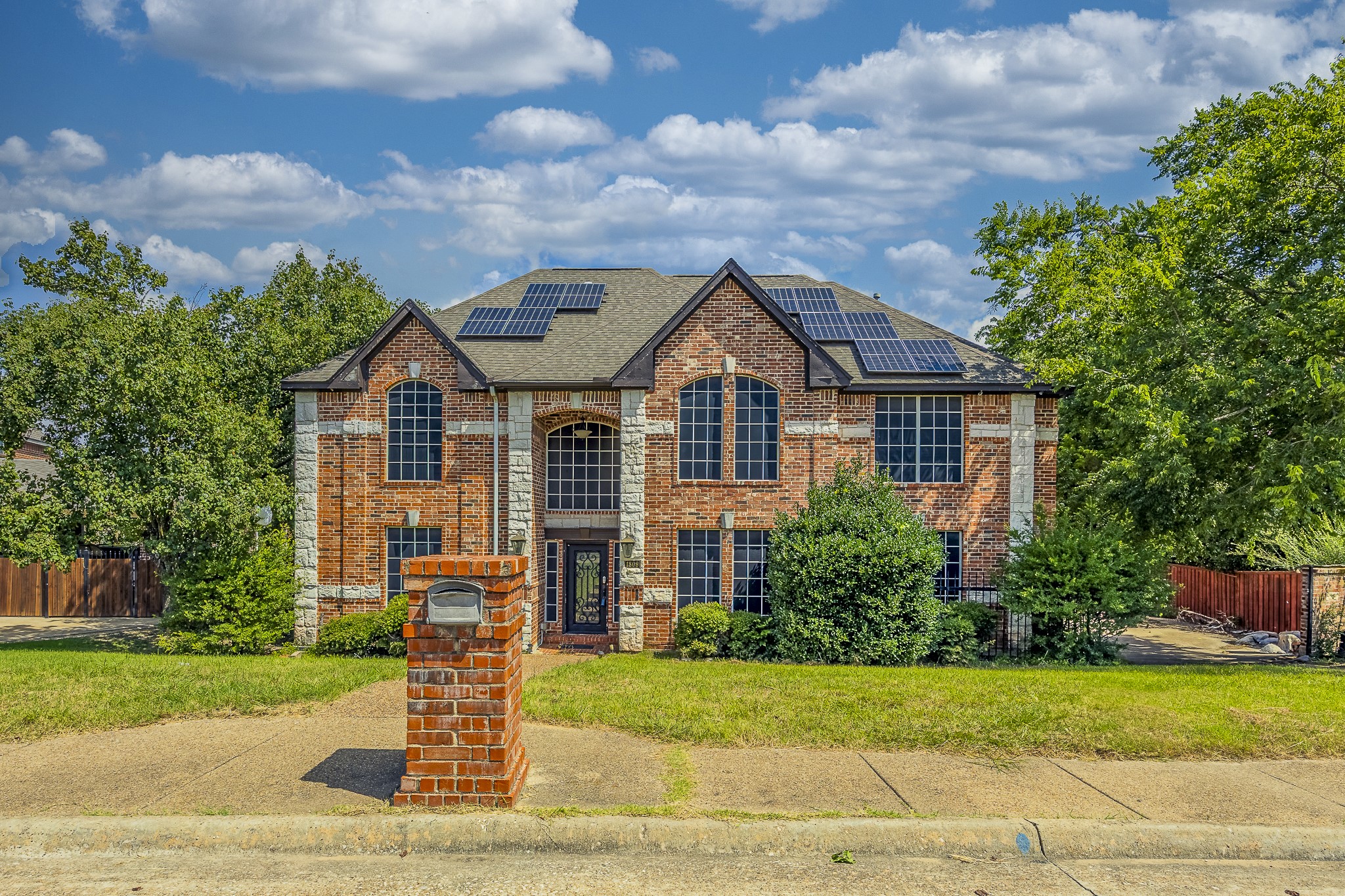 1809 Montauk Way Desoto TX 75115
