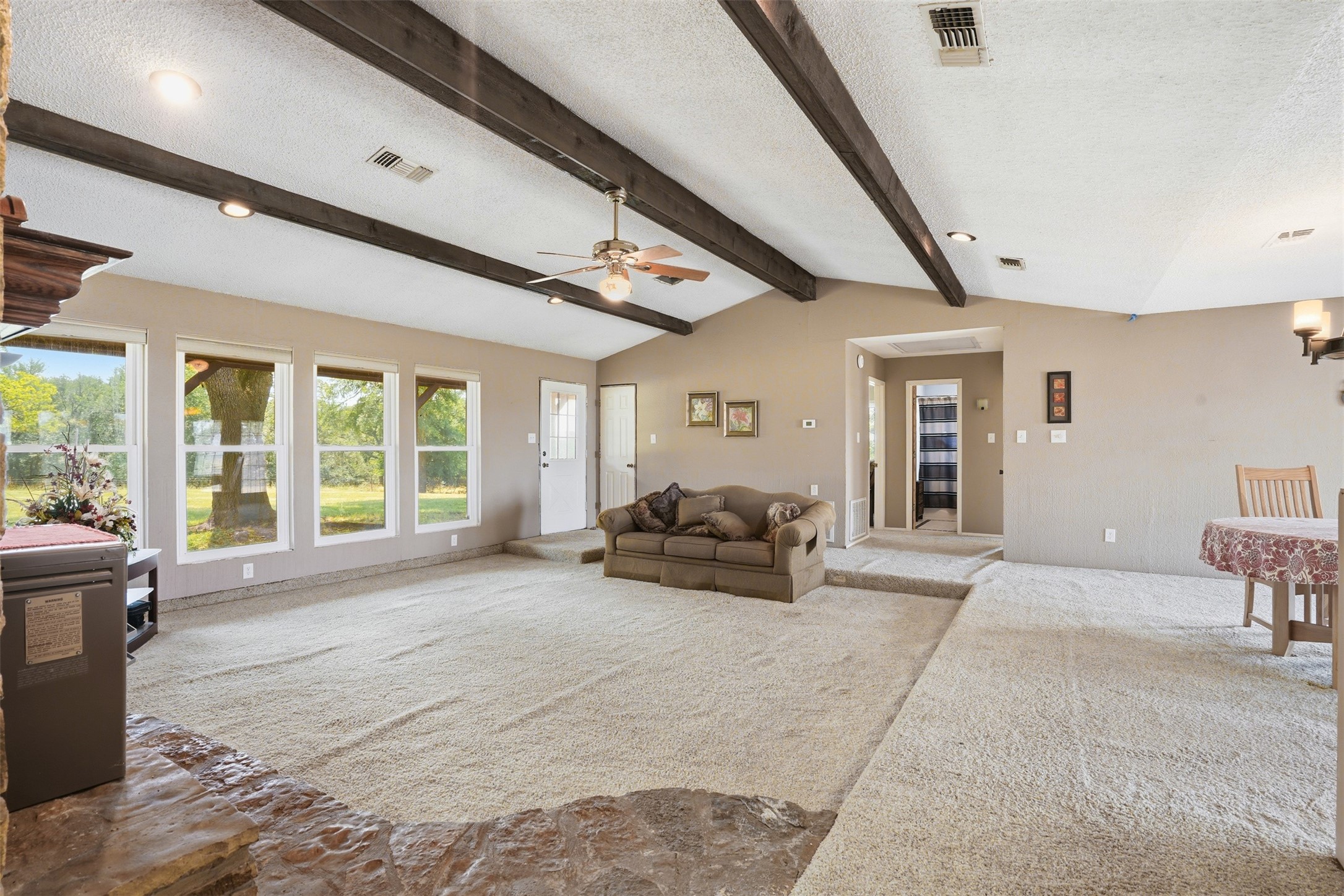 573 County Road 3592 Paradise TX 76073