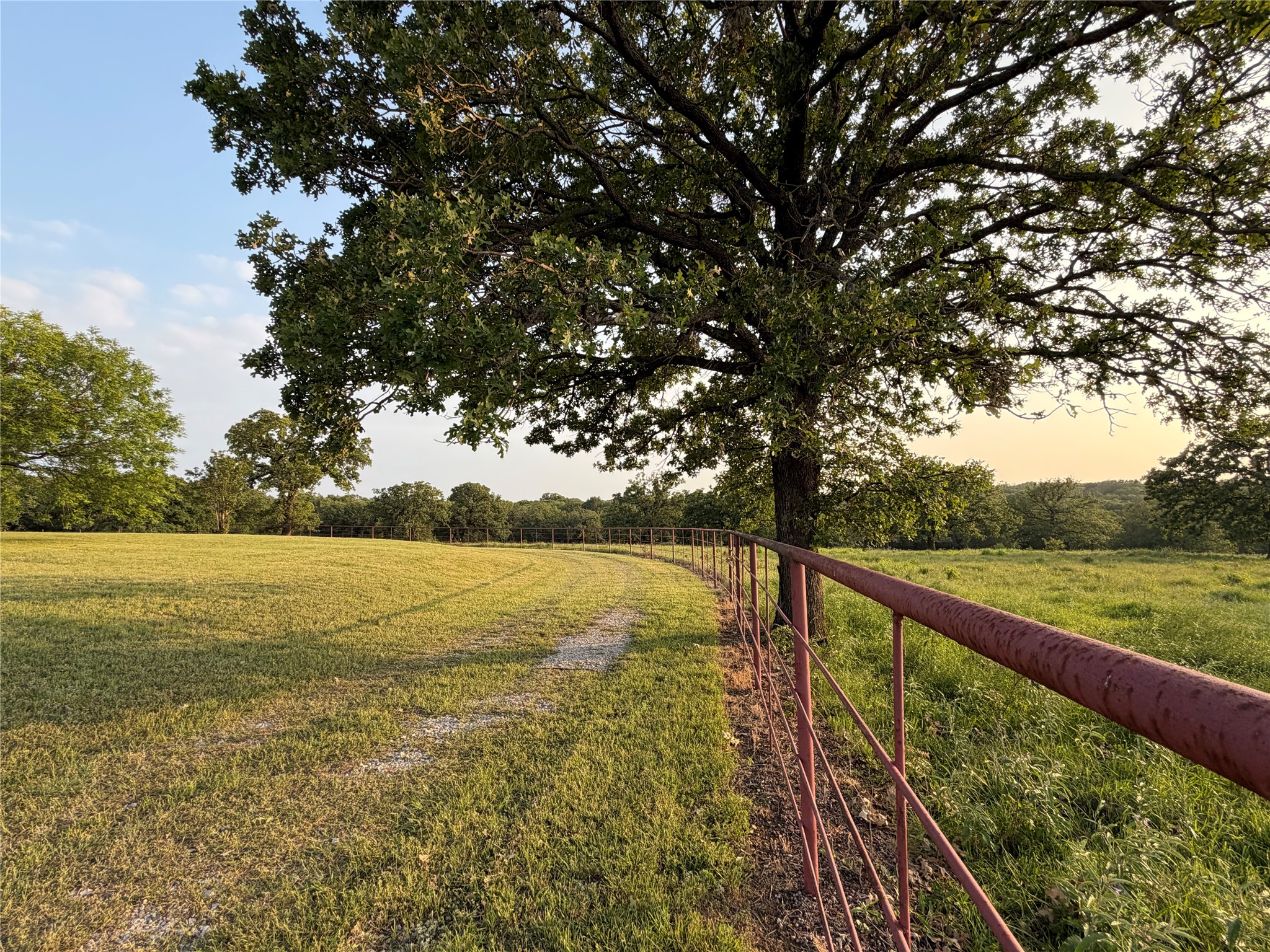 573 County Road 3592 Paradise TX 76073