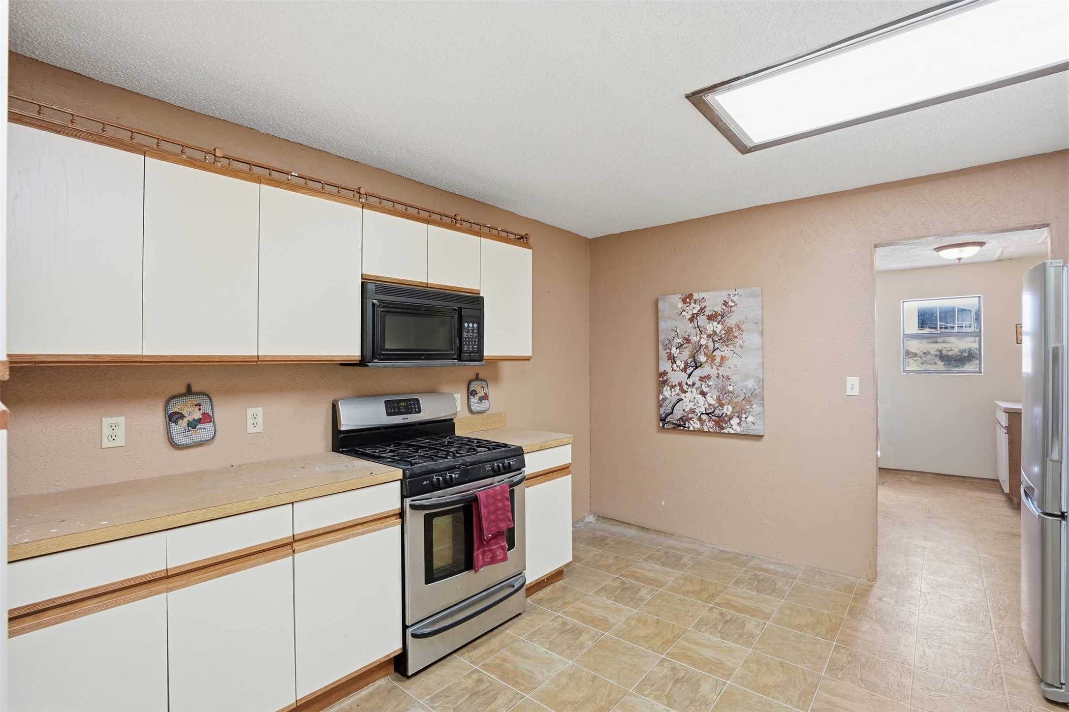 573 County Road 3592 Paradise TX 76073