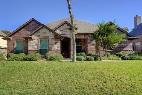 1252 Tradewind Circle Azle TX 76020