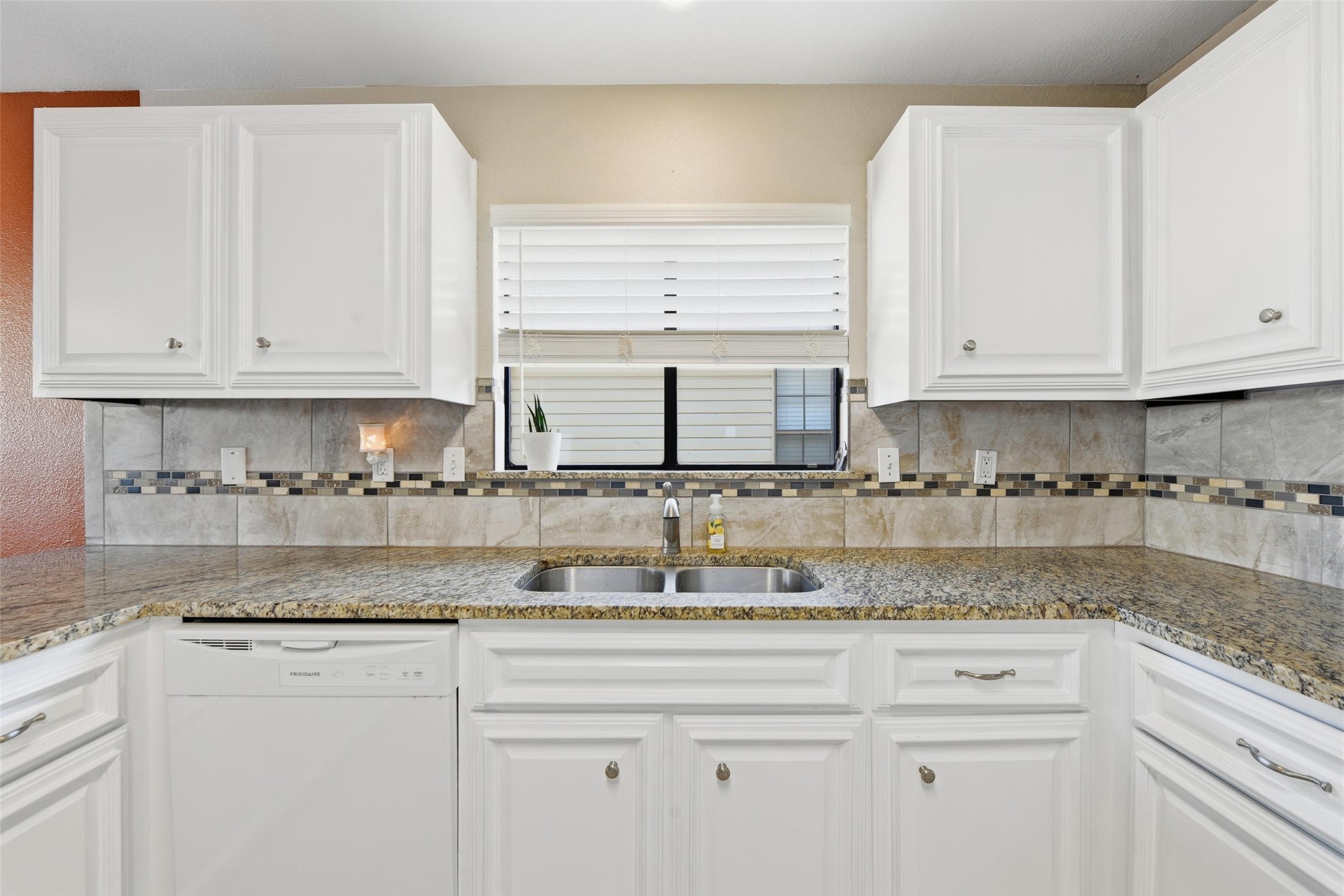 4128 Caldwell Avenue The Colony TX 75056