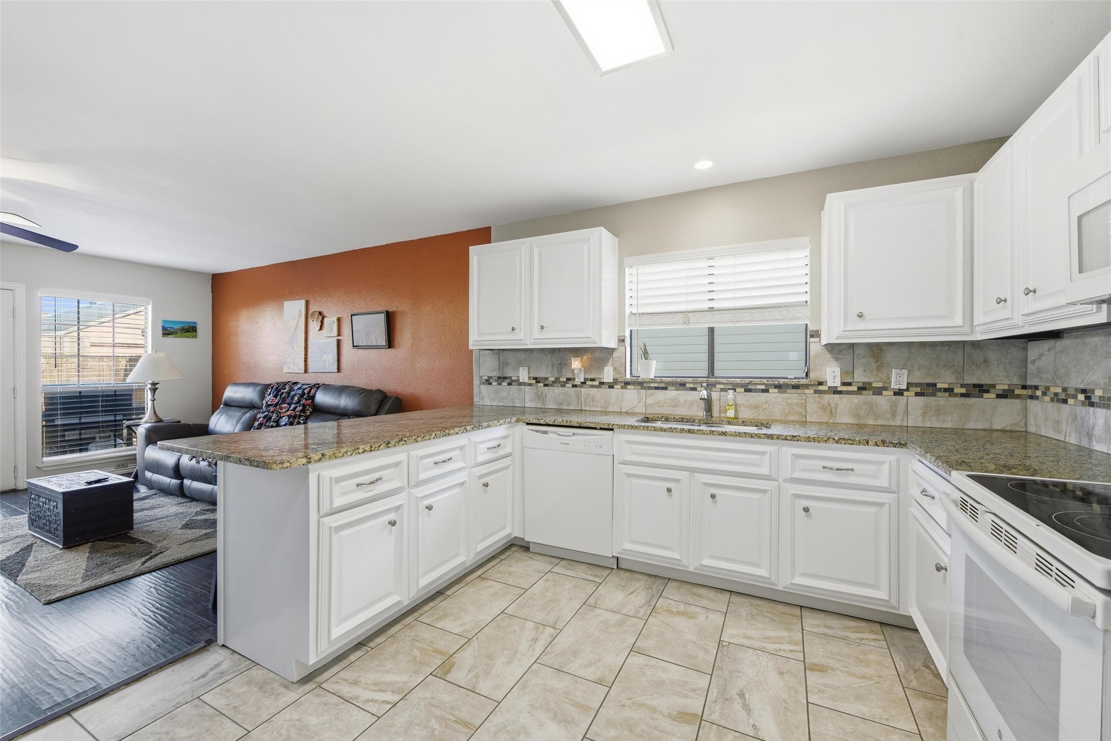 4128 Caldwell Avenue The Colony TX 75056