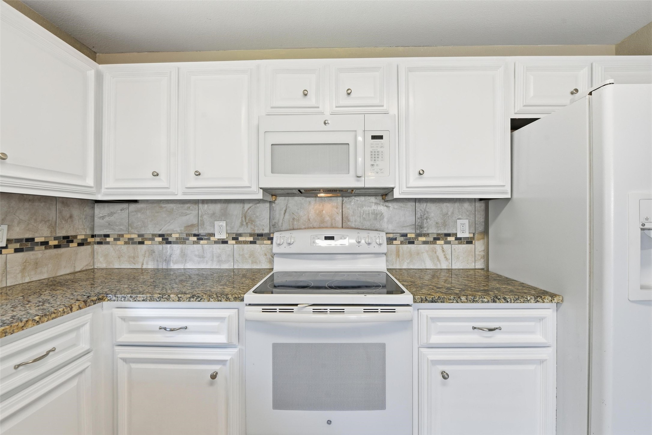 4128 Caldwell Avenue The Colony TX 75056