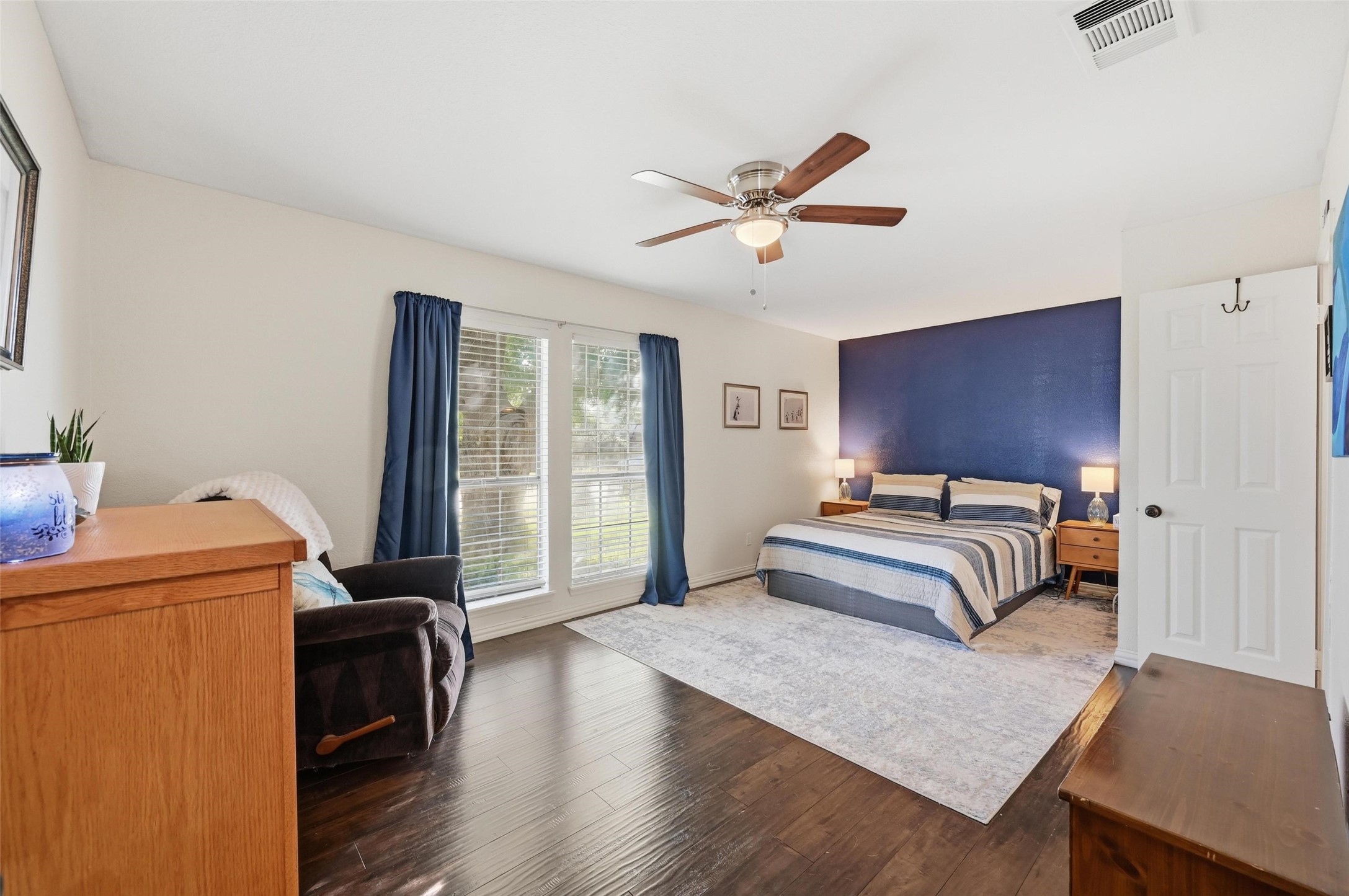 4128 Caldwell Avenue The Colony TX 75056