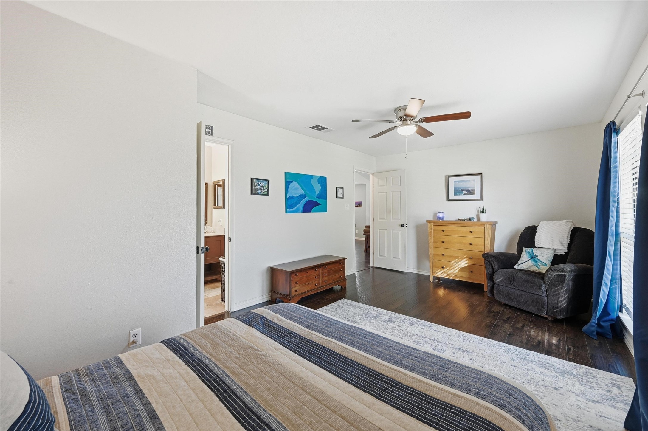 4128 Caldwell Avenue The Colony TX 75056