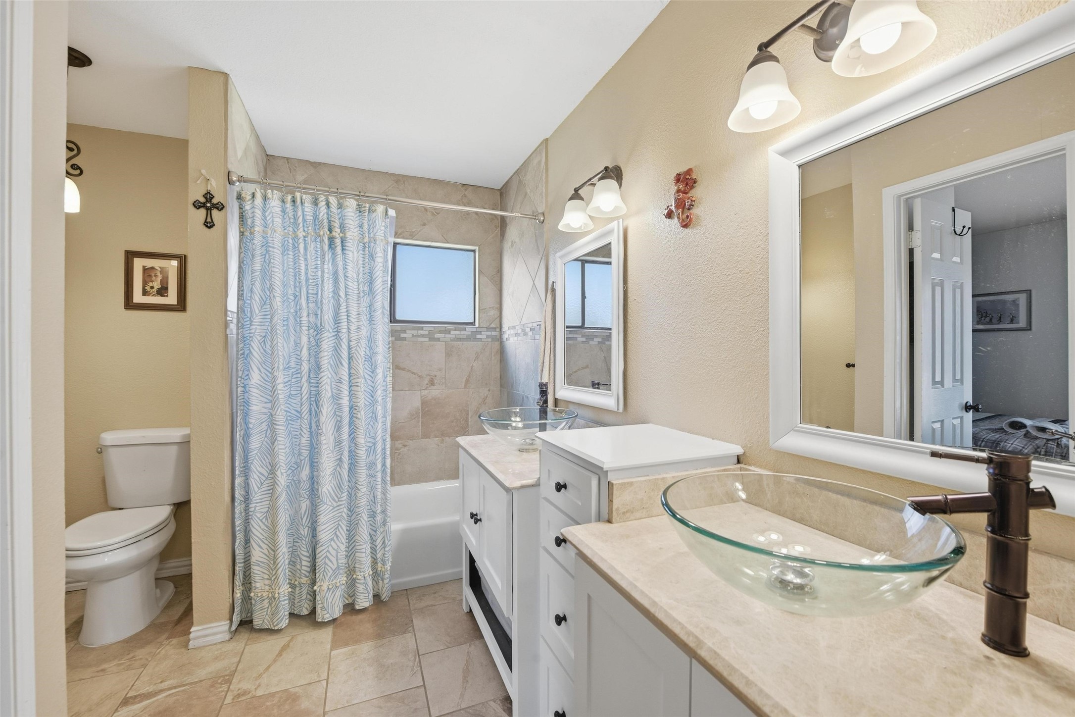 4128 Caldwell Avenue The Colony TX 75056