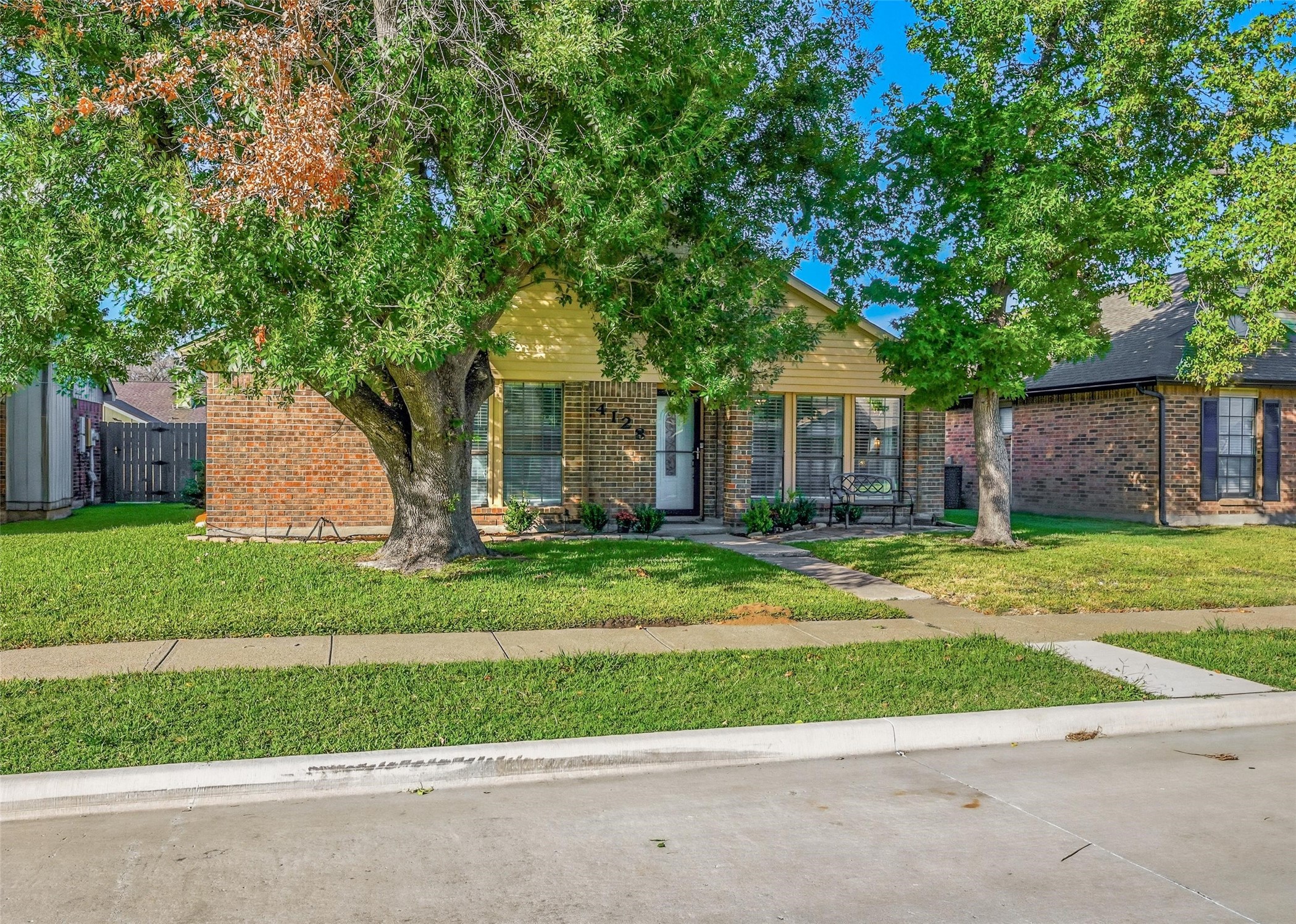 4128 Caldwell Avenue The Colony TX 75056