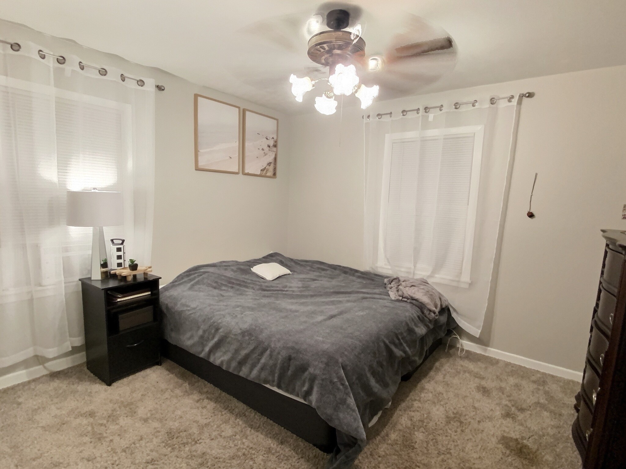 609 E Ellen Avenue Hurst TX 76053