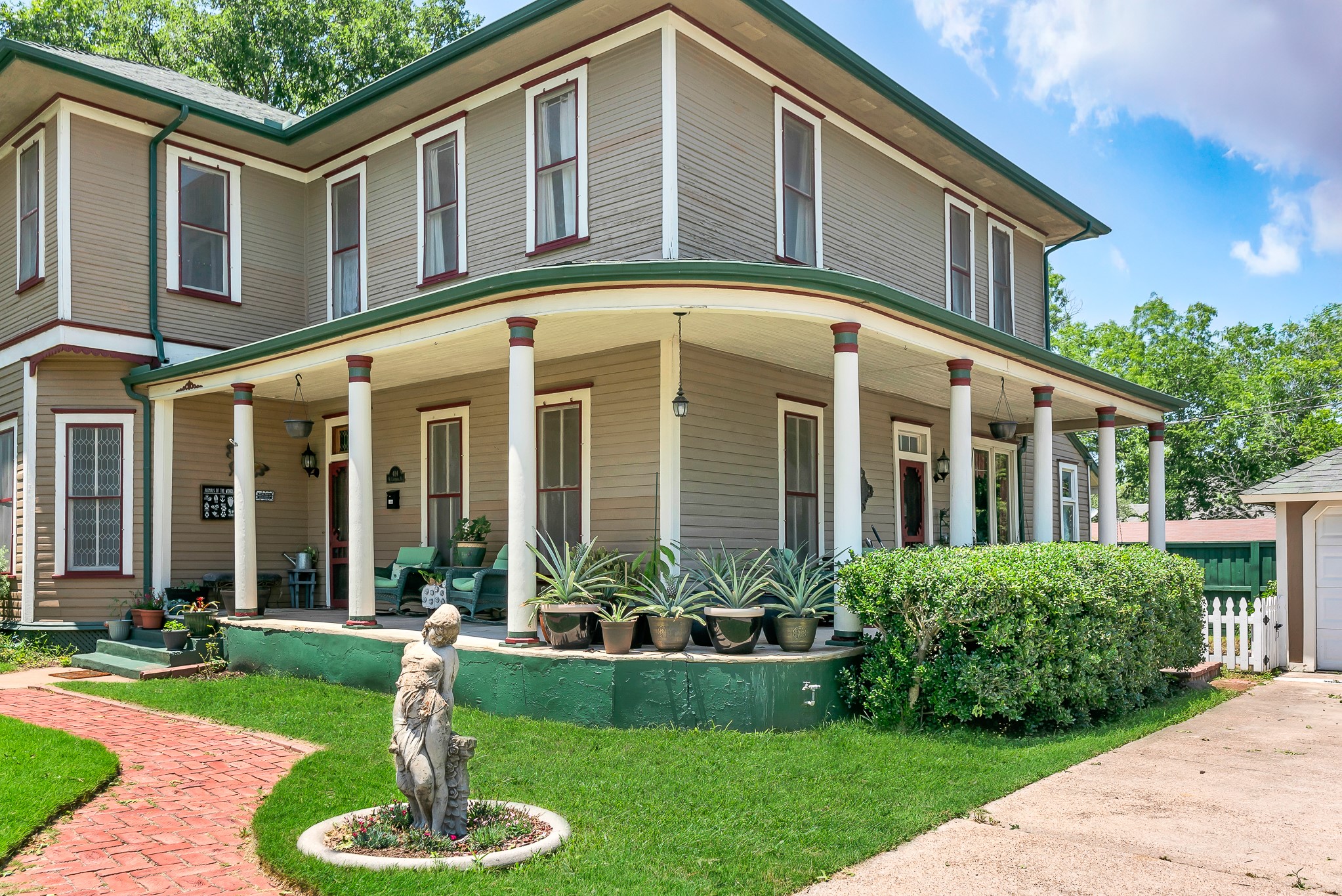 414 W Columbia Street Weatherford TX 76086