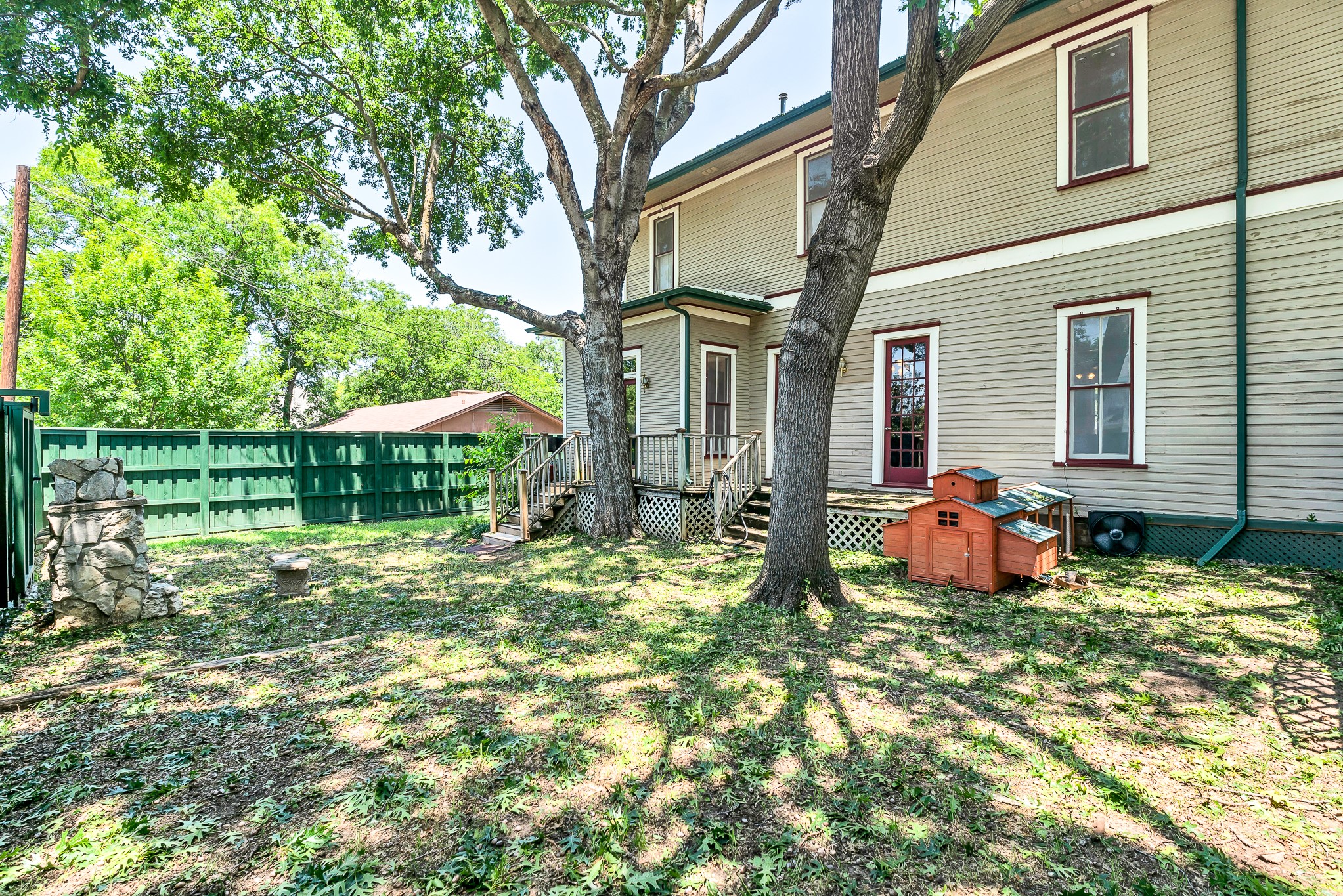 414 W Columbia Street Weatherford TX 76086