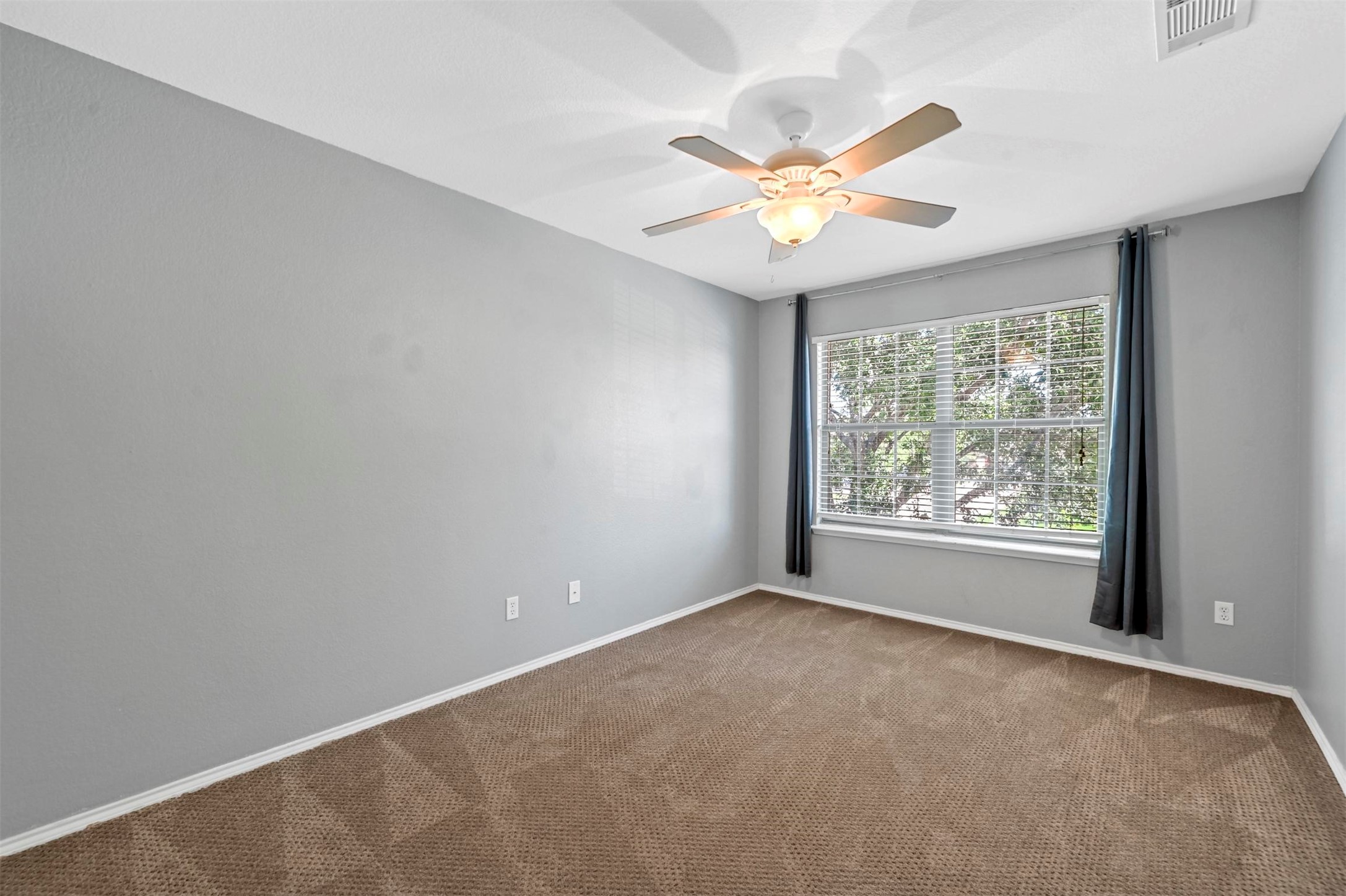 1516 Sequoia Grove Lane Lewisville TX 75067