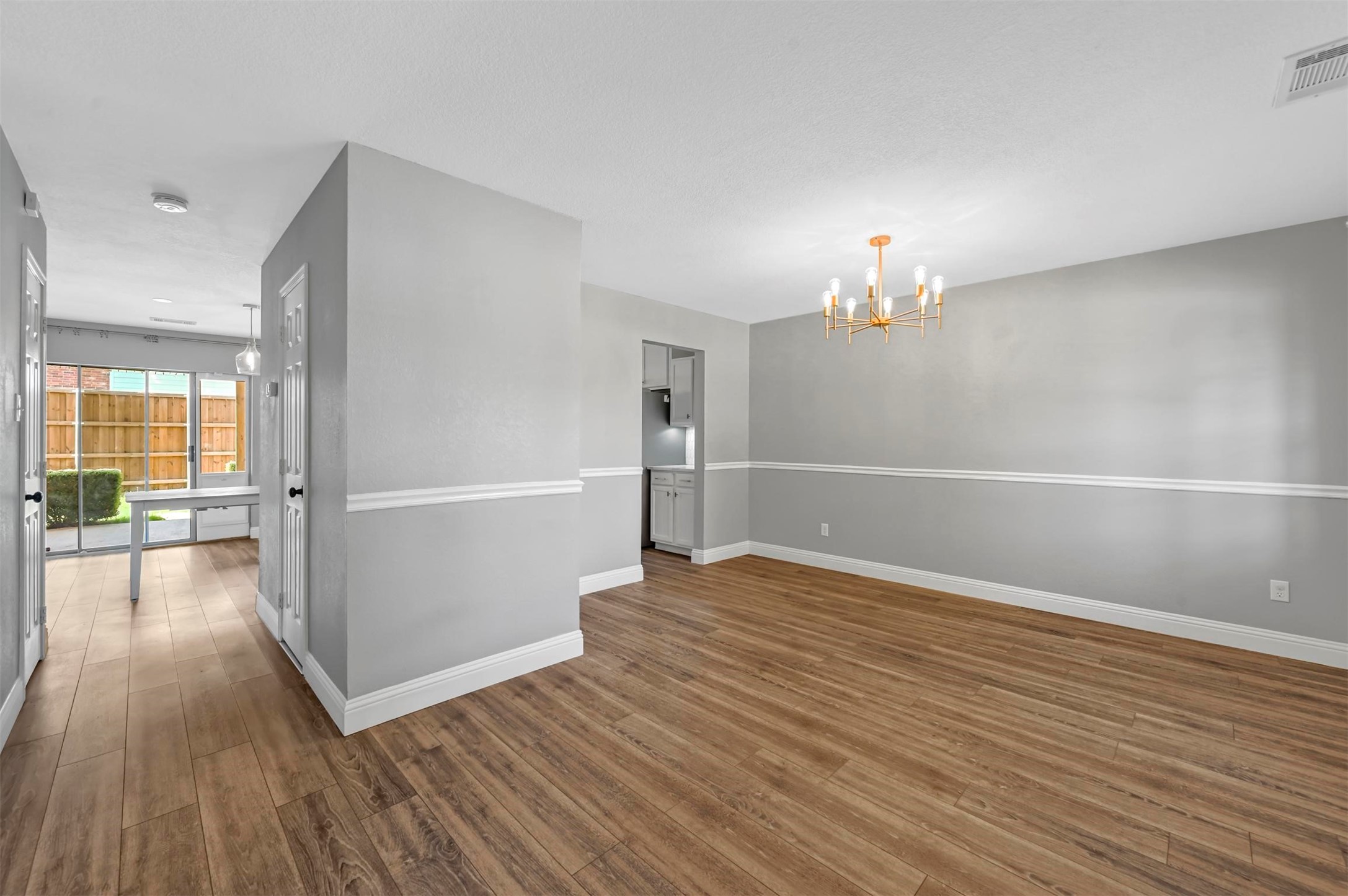 1516 Sequoia Grove Lane Lewisville TX 75067