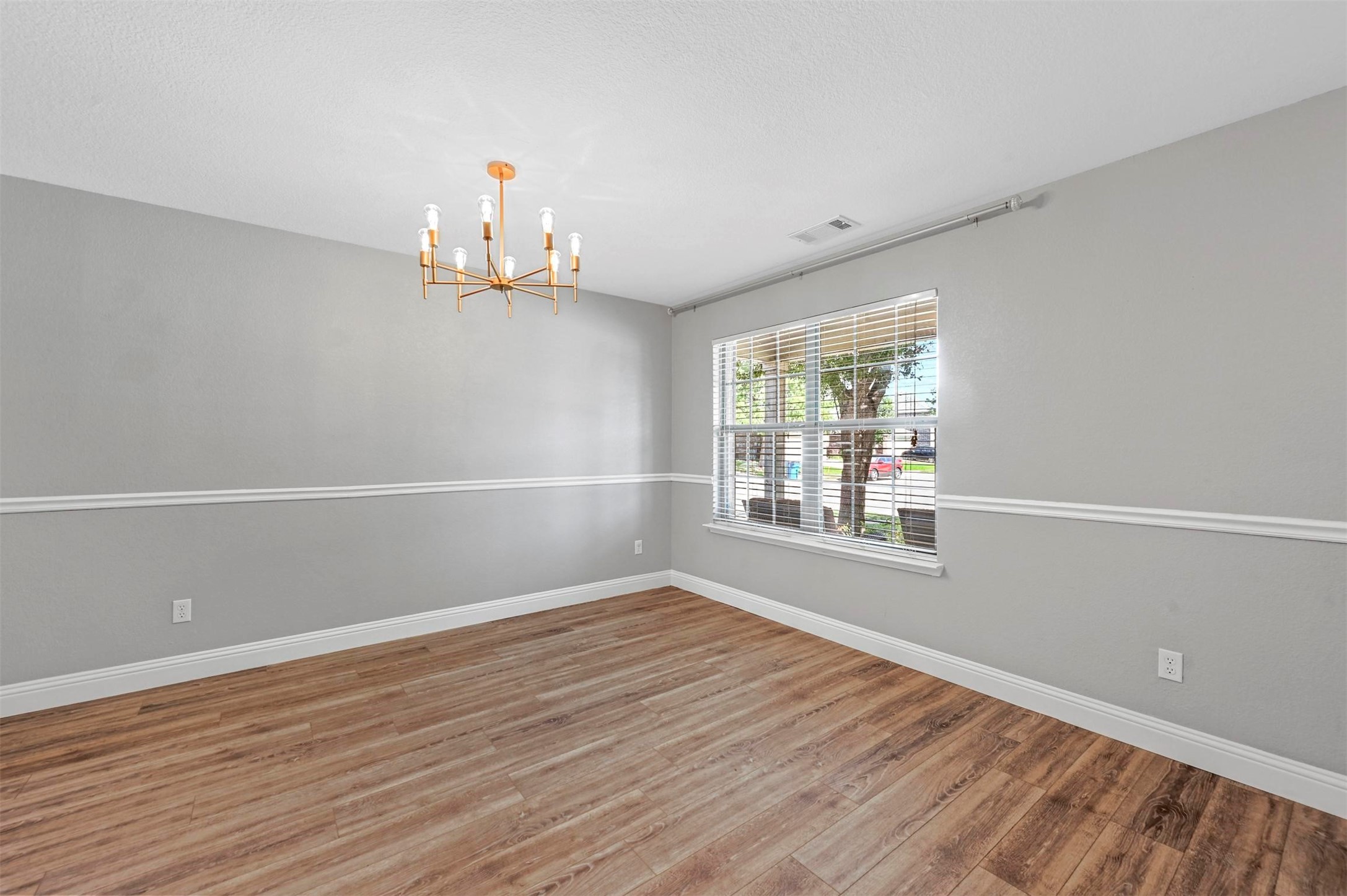 1516 Sequoia Grove Lane Lewisville TX 75067