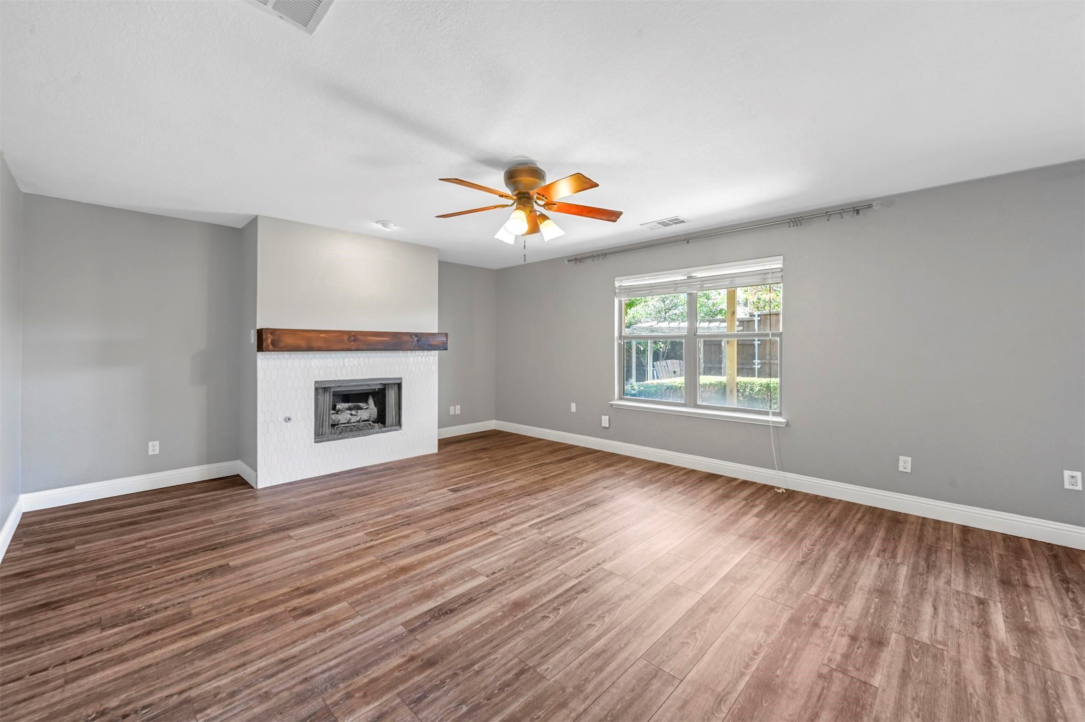 1516 Sequoia Grove Lane Lewisville TX 75067