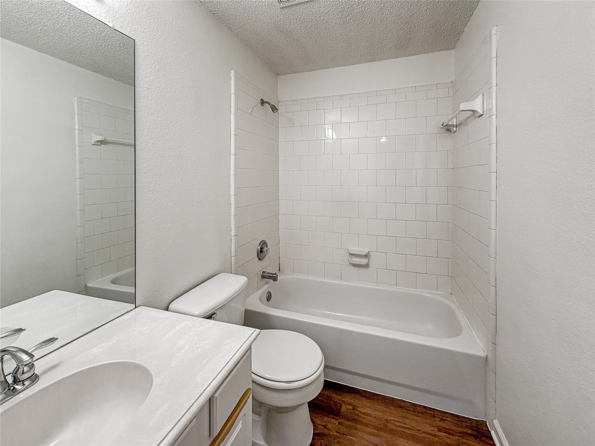 2516 Fairway View Drive Burleson TX 76028