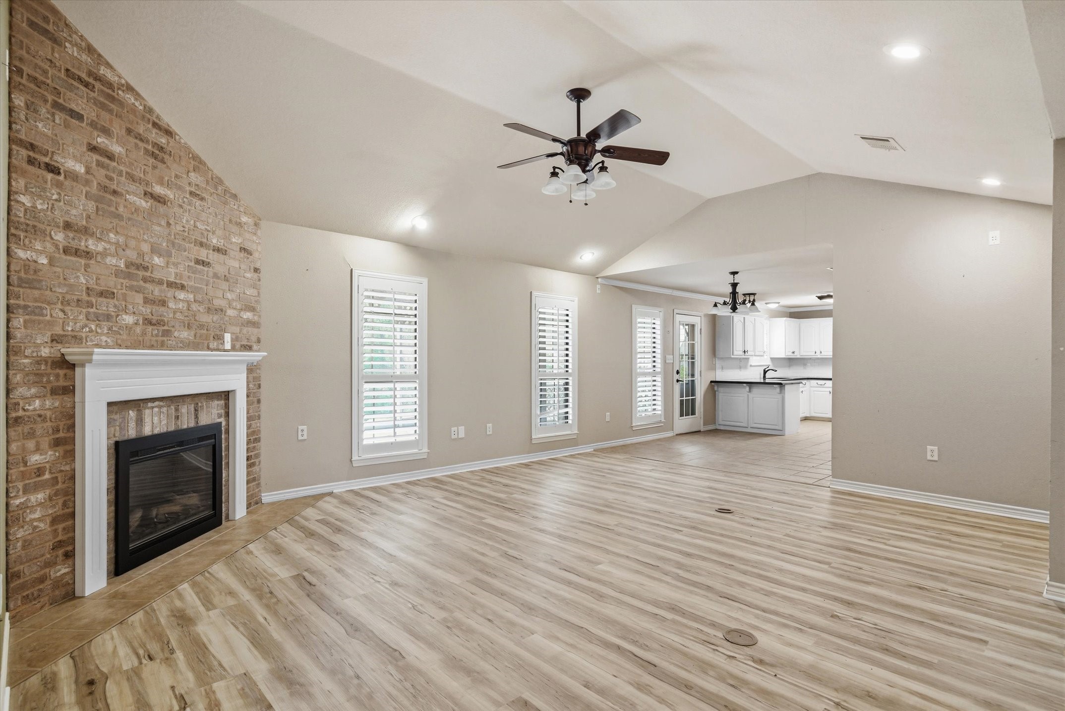 190 Westshore Drive Wills Point TX 75169