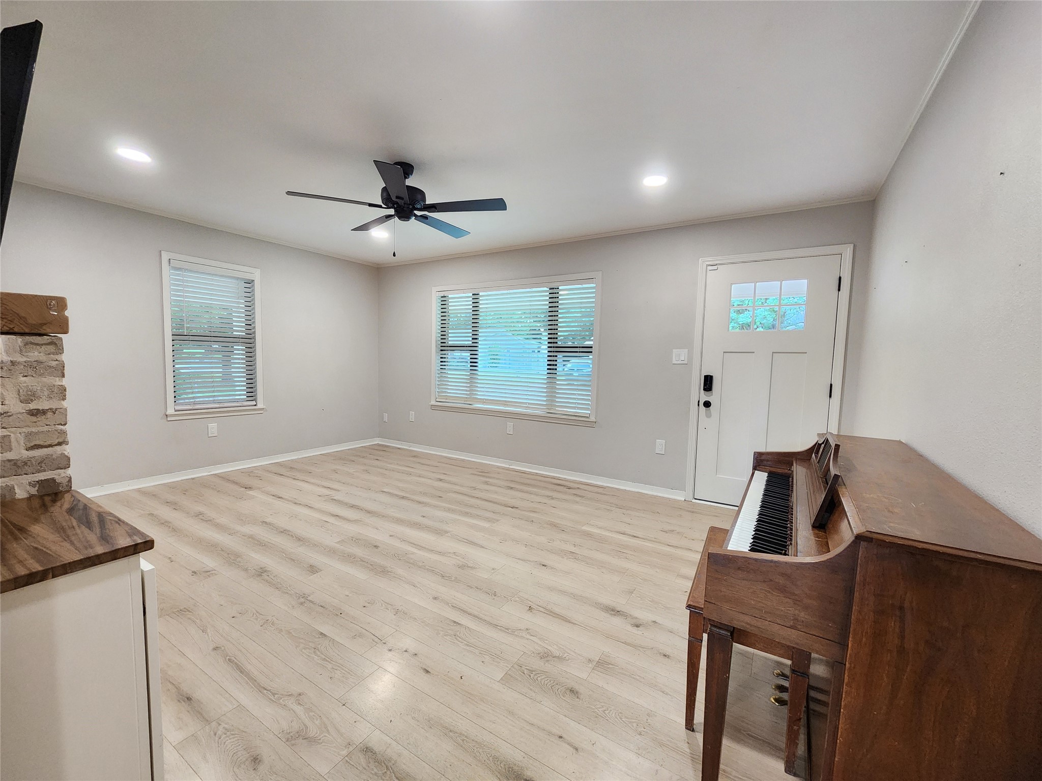 211 Betts Drive Lindale TX 75771