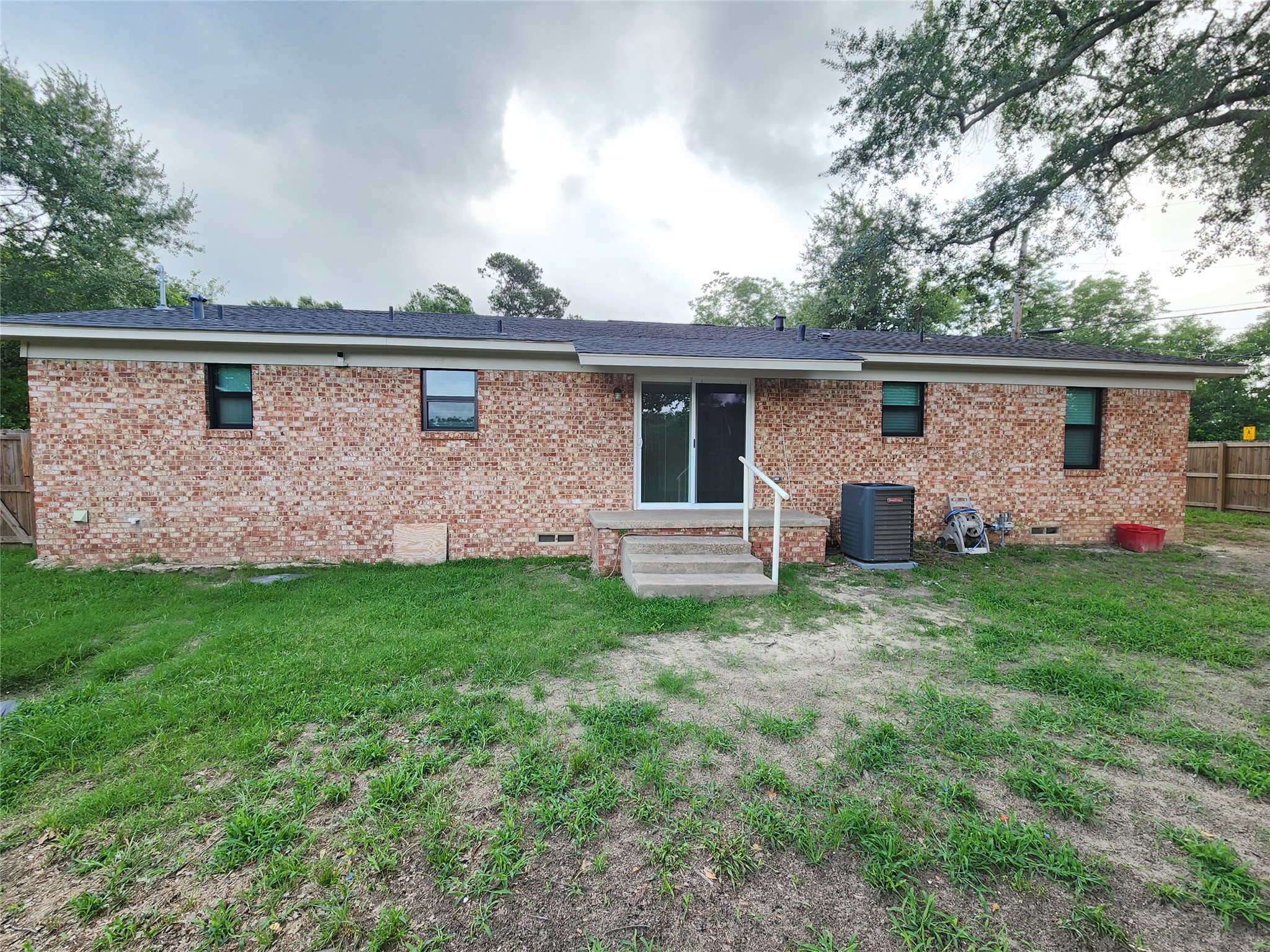 211 Betts Drive Lindale TX 75771