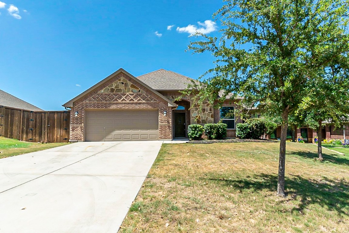 113 Venado Court Azle TX 76020