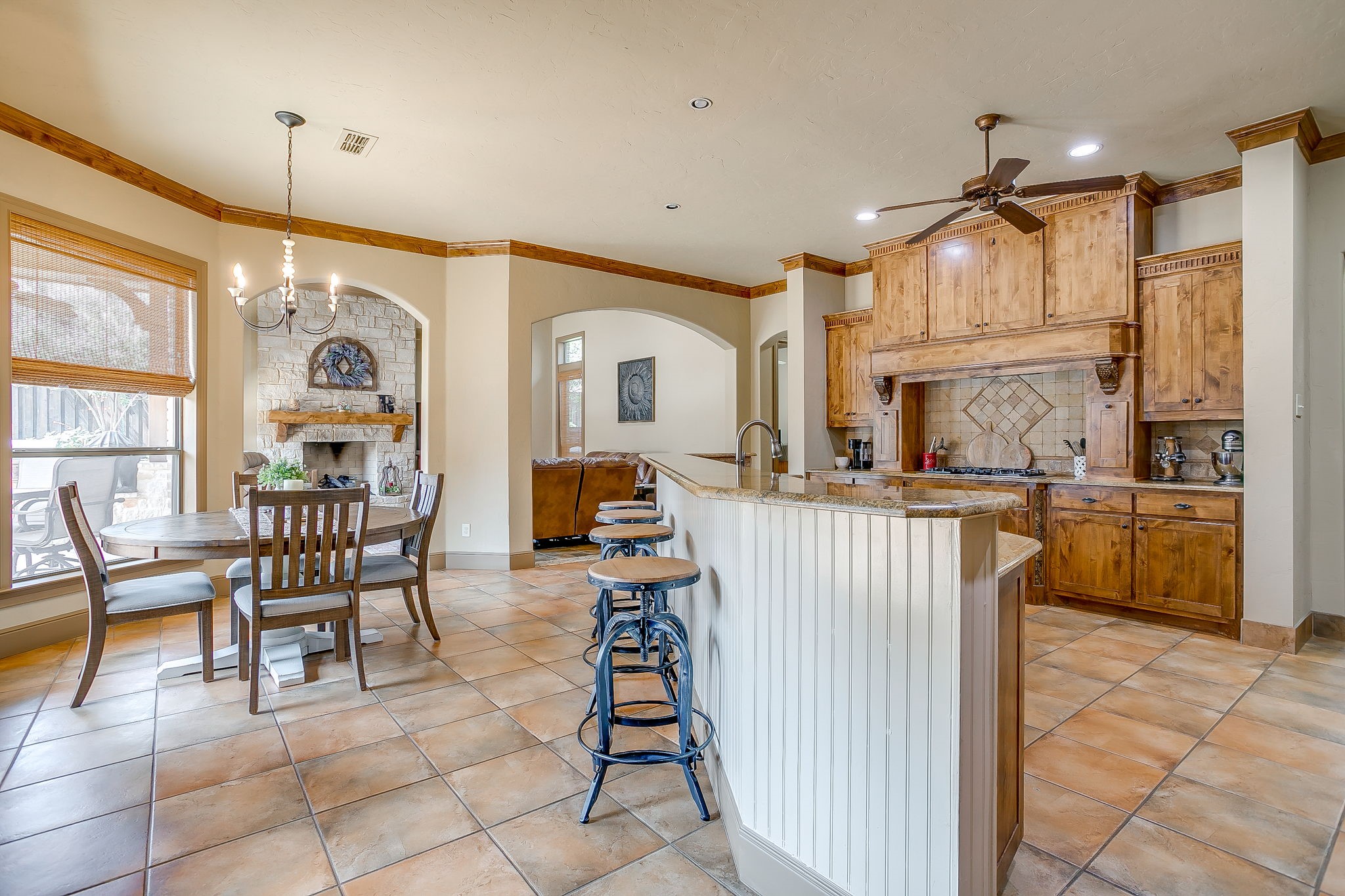 216 Williamsburg Lane Ovilla TX 75154