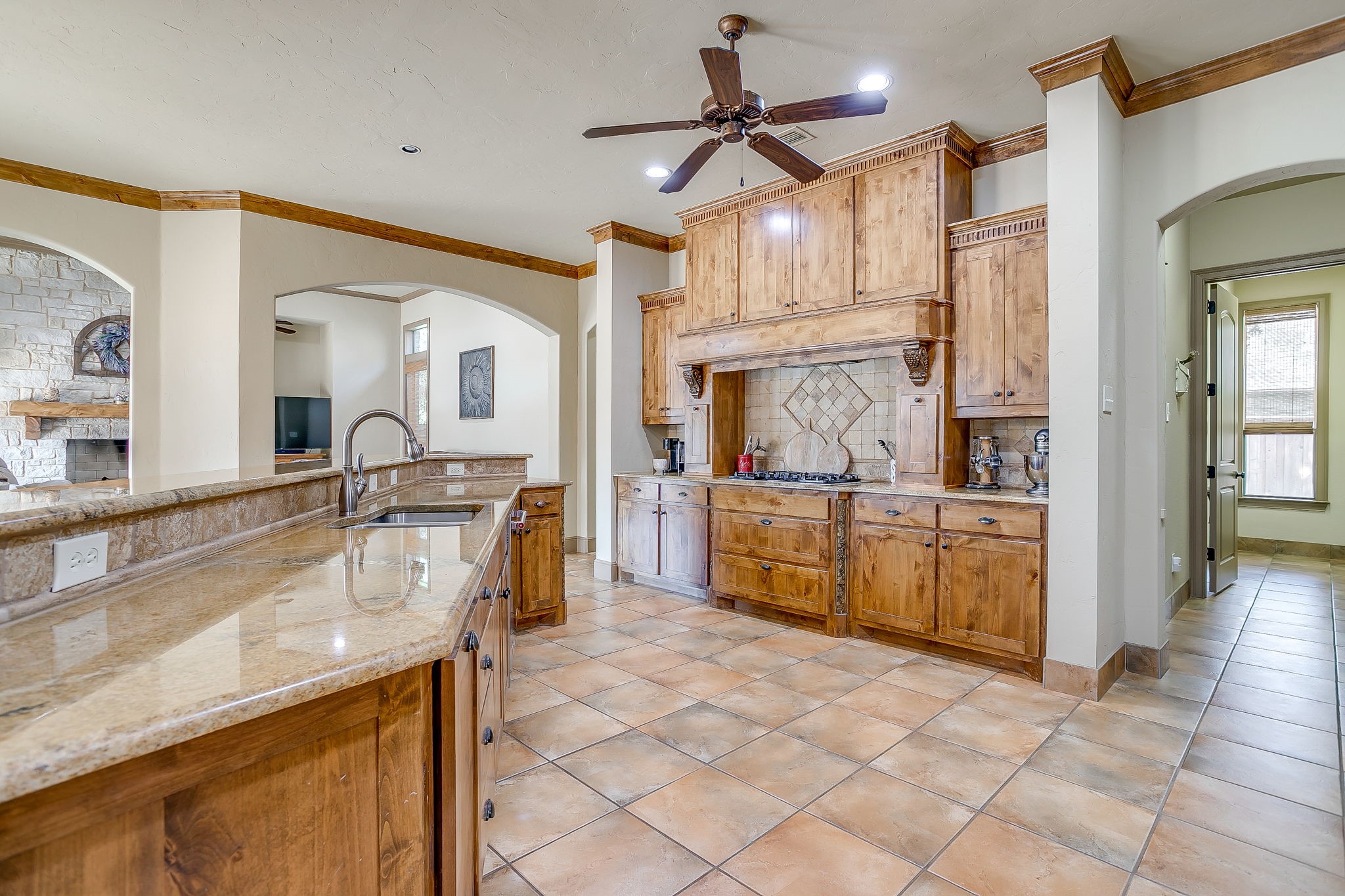 216 Williamsburg Lane Ovilla TX 75154