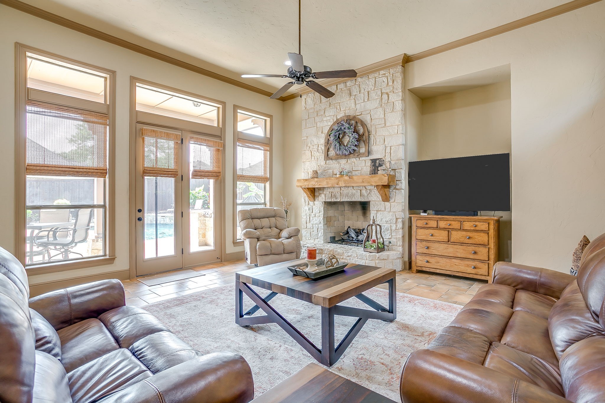216 Williamsburg Lane Ovilla TX 75154