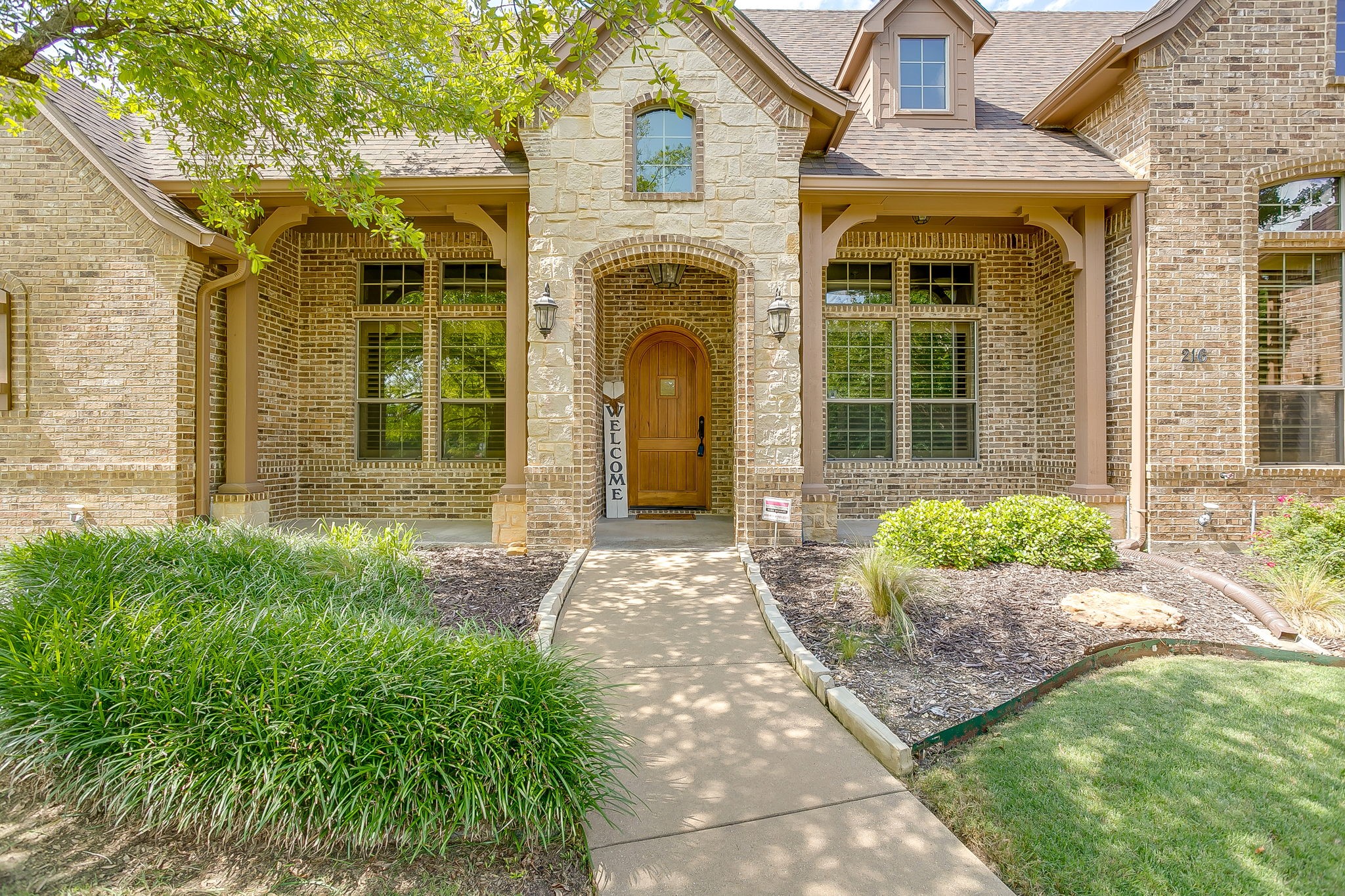 216 Williamsburg Lane Ovilla TX 75154