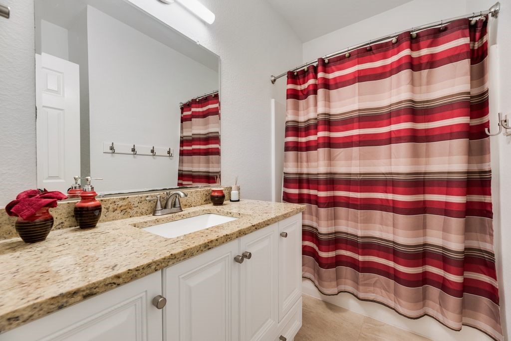 2025 Apple Drive Little Elm TX 75068