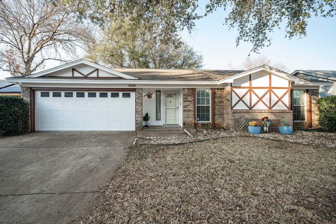 5609 Smouldering Wood Court Arlington TX 76016