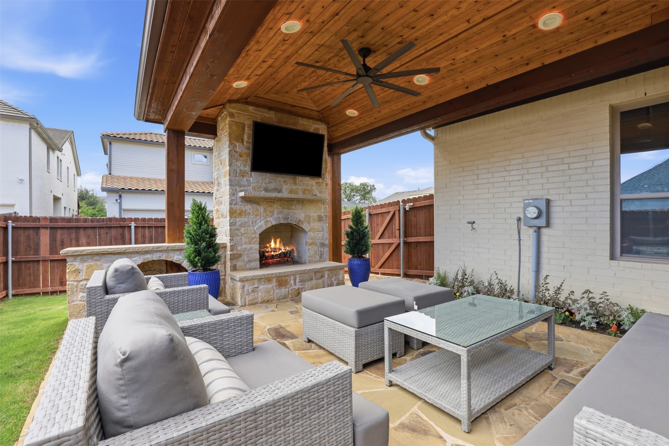 527 Trailrider Road Fort Worth TX 76114