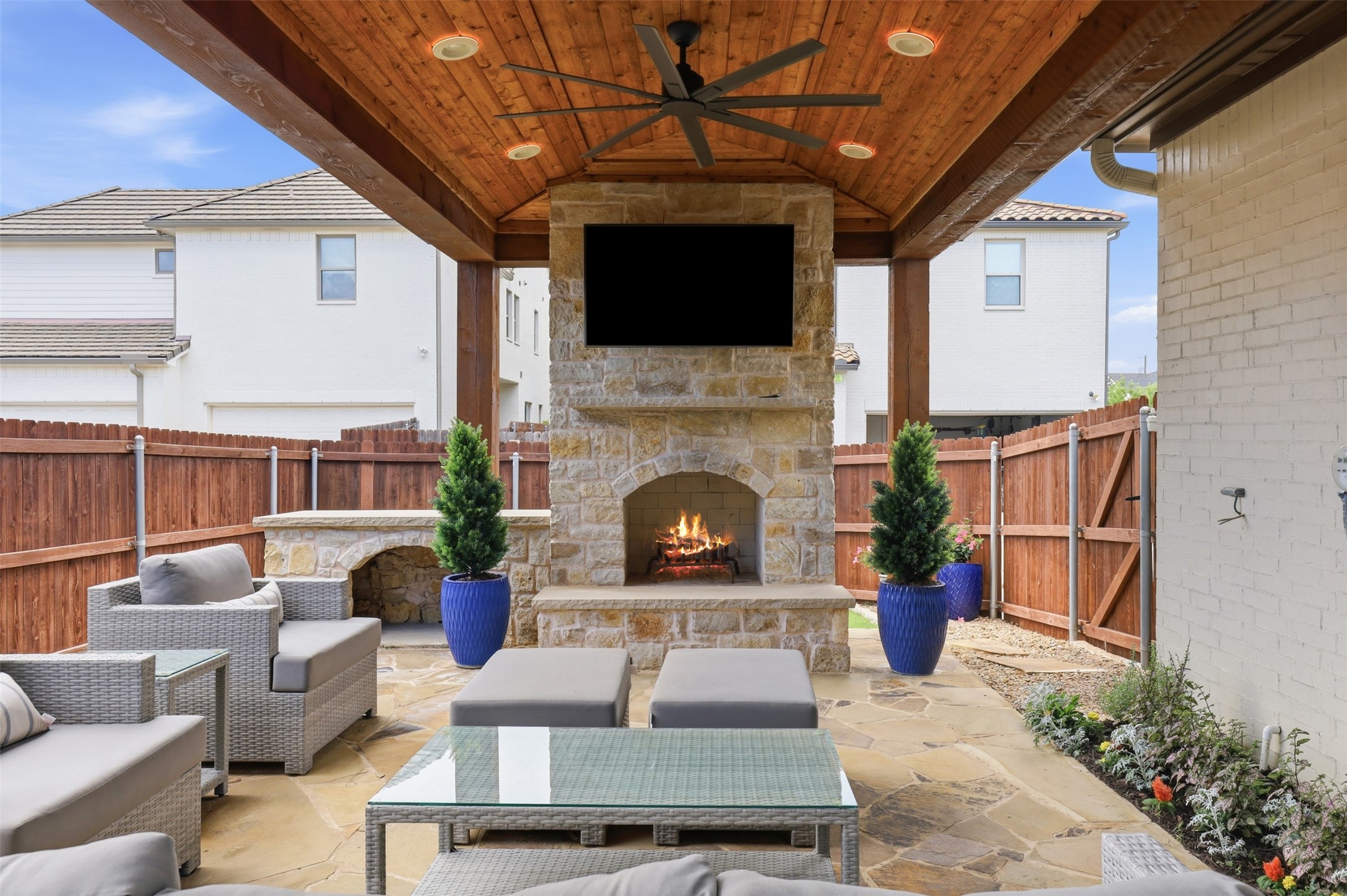 527 Trailrider Road Fort Worth TX 76114
