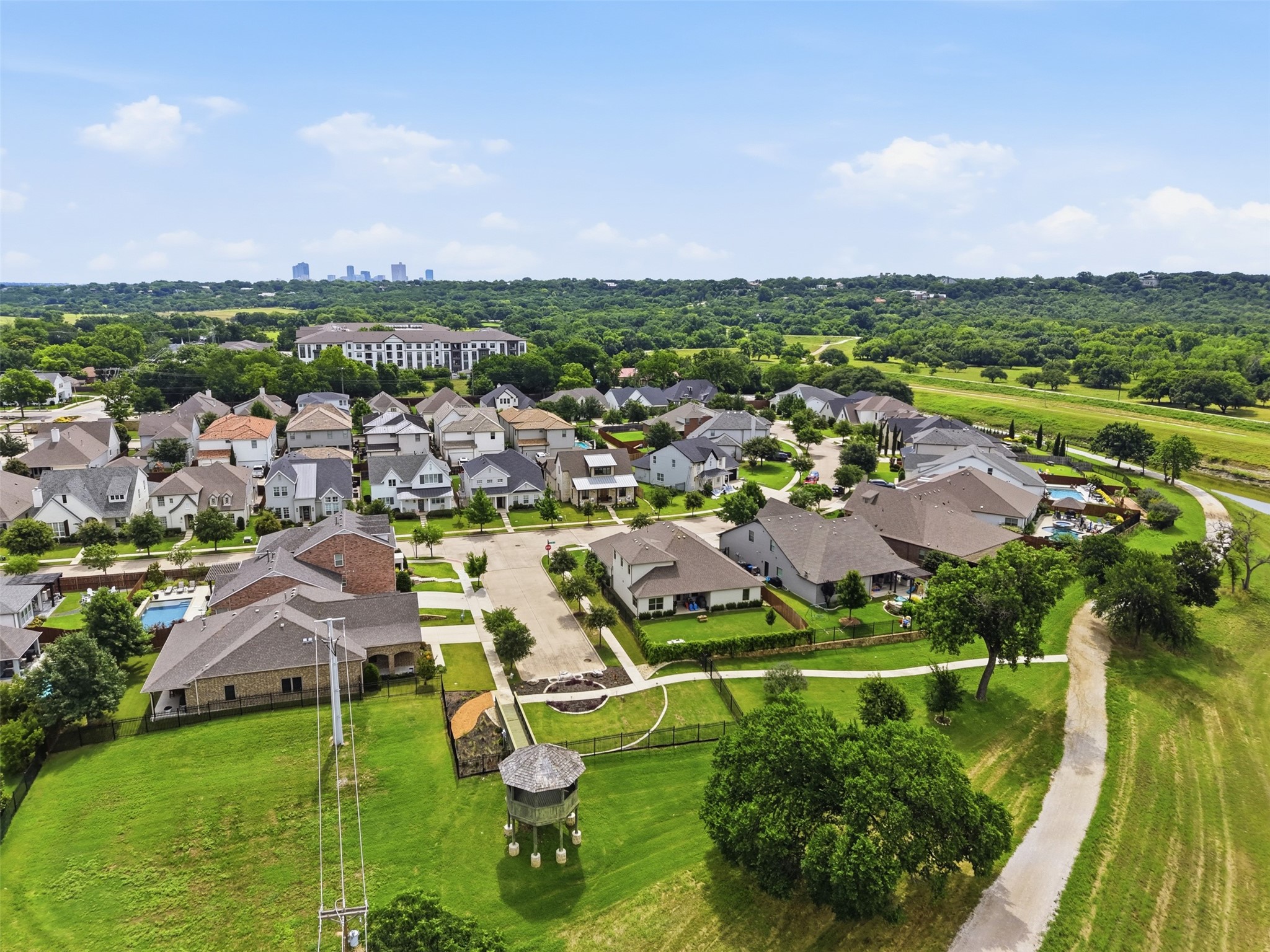527 Trailrider Road Fort Worth TX 76114