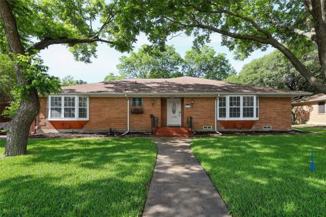 818 Branch Drive Garland TX 75041