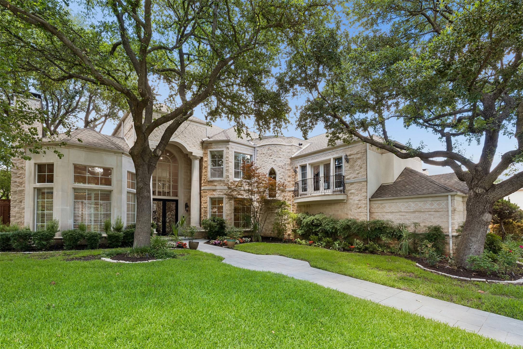 5315 Ambergate Lane Dallas TX 75287