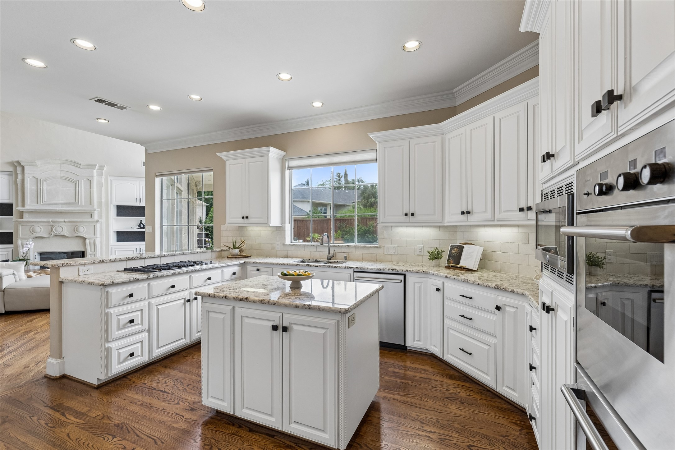 5315 Ambergate Lane Dallas TX 75287