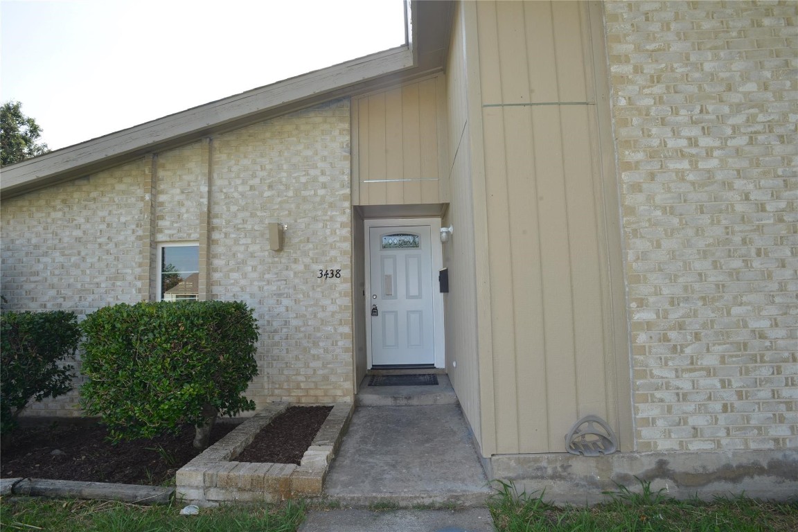 3438 Flagstone Drive Garland TX 75044
