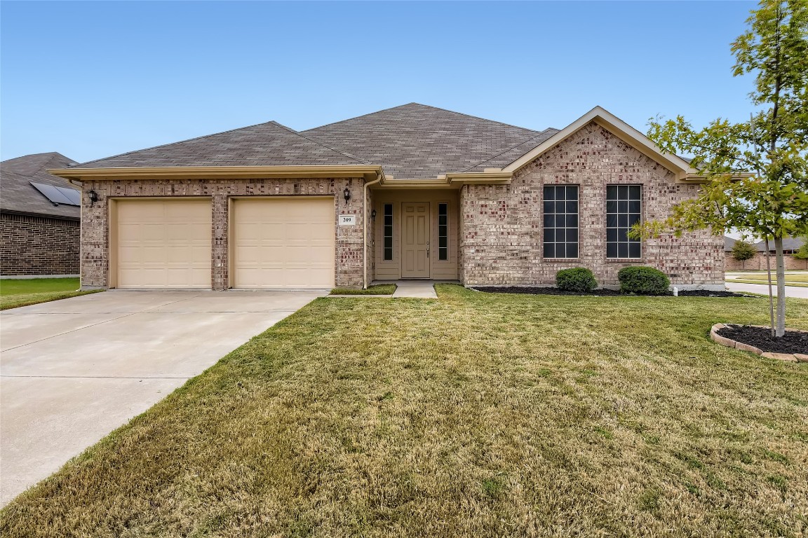 209 Plantation Drive Waxahachie TX 75165
