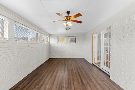 309 N Orchard Drive Rosebud TX 76570